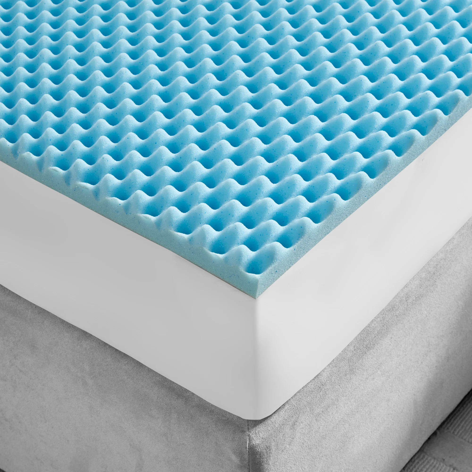 1.5" Gel Memory Foam All Season Reversible Hypoallergenic 1.5" Cooling Mattress Topper - Image 6