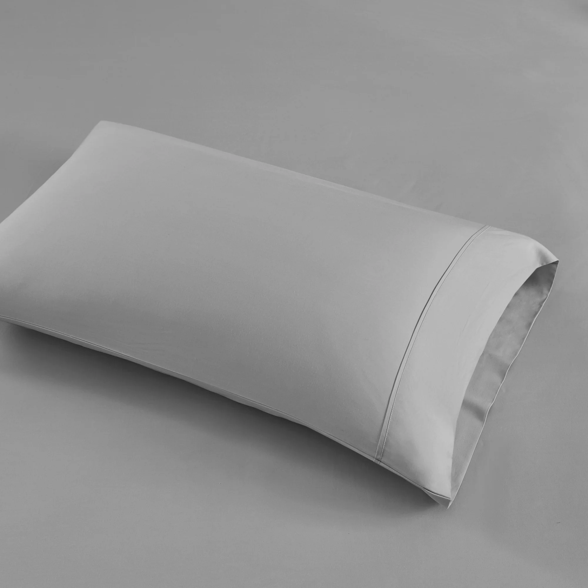 1000 Thread Count HeiQ Smart Temperature Cotton Blend 4-Piece Sheet Set - Image 2