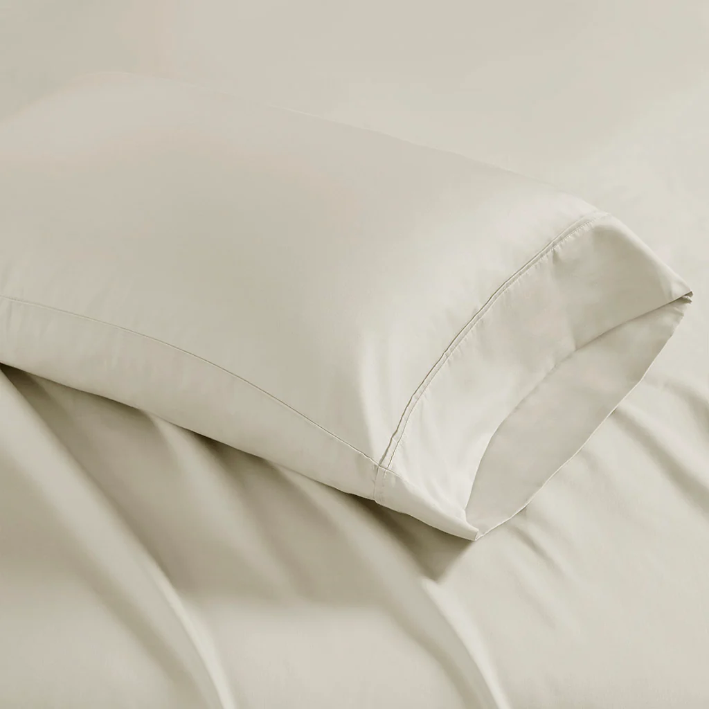 1500 Thread Count Cotton Blend 2-Piece Pillowcases - Image 2
