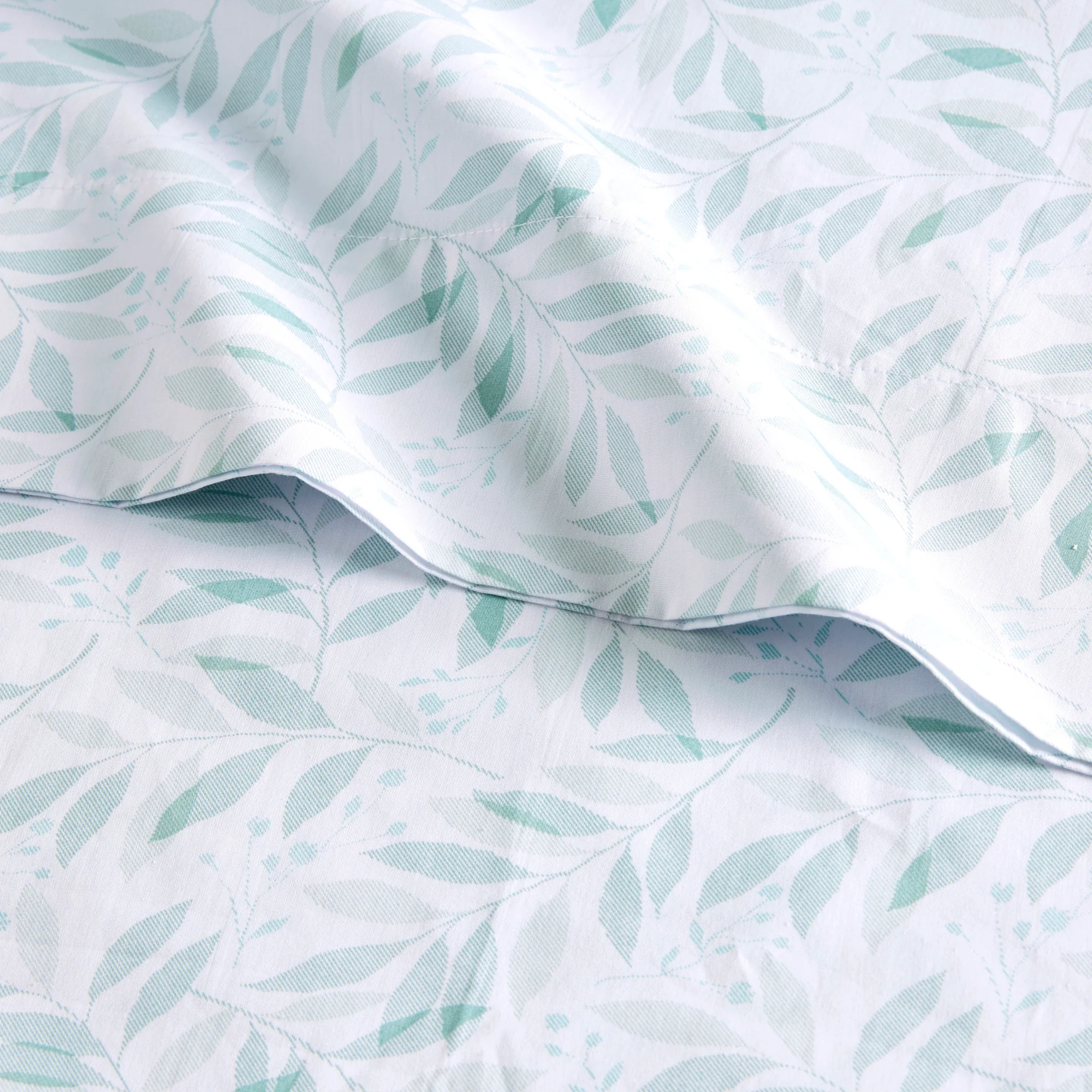 200 Thread Count Printed Cotton Sheet Set - Image 28