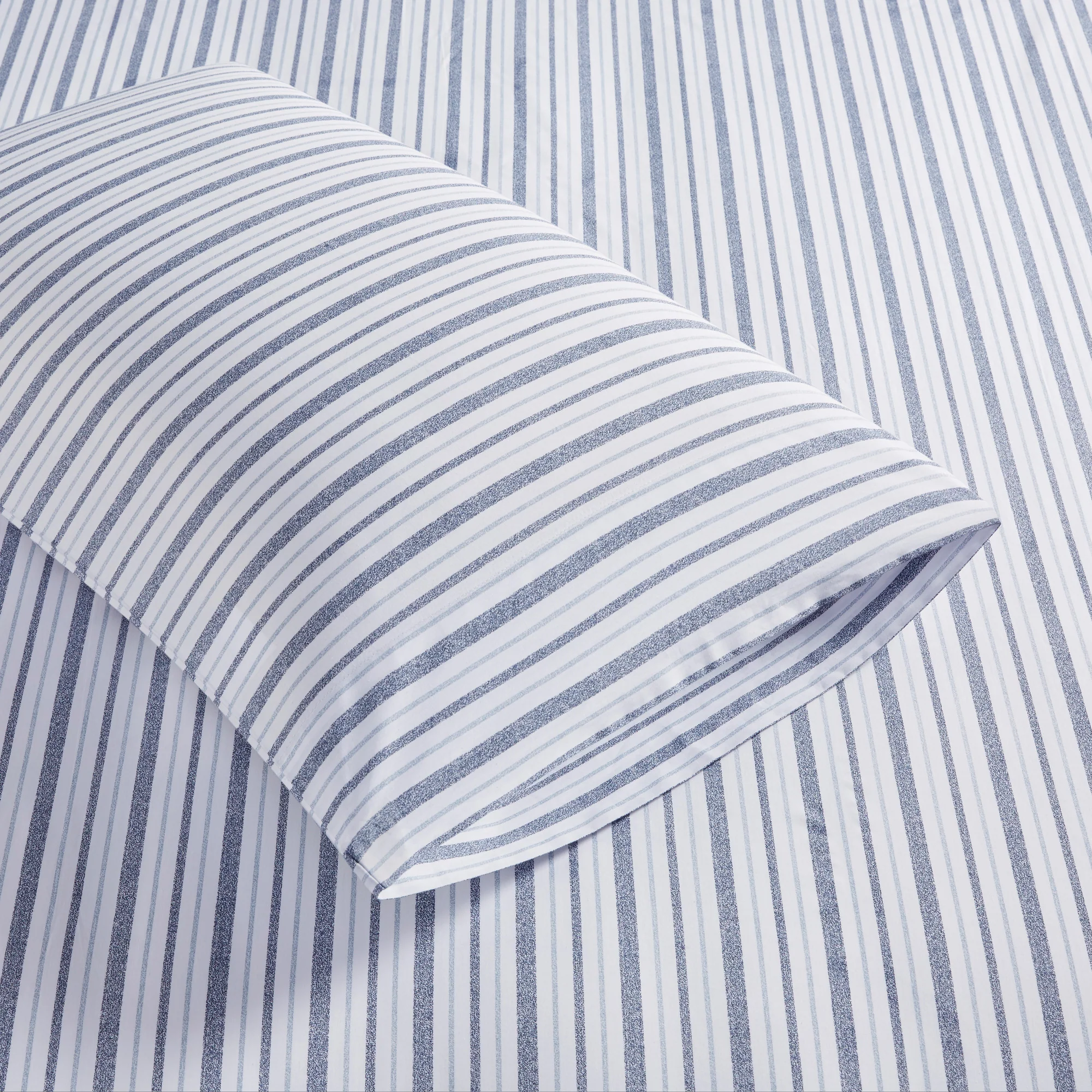 200 Thread Count Printed Cotton Sheet Set - Image 35