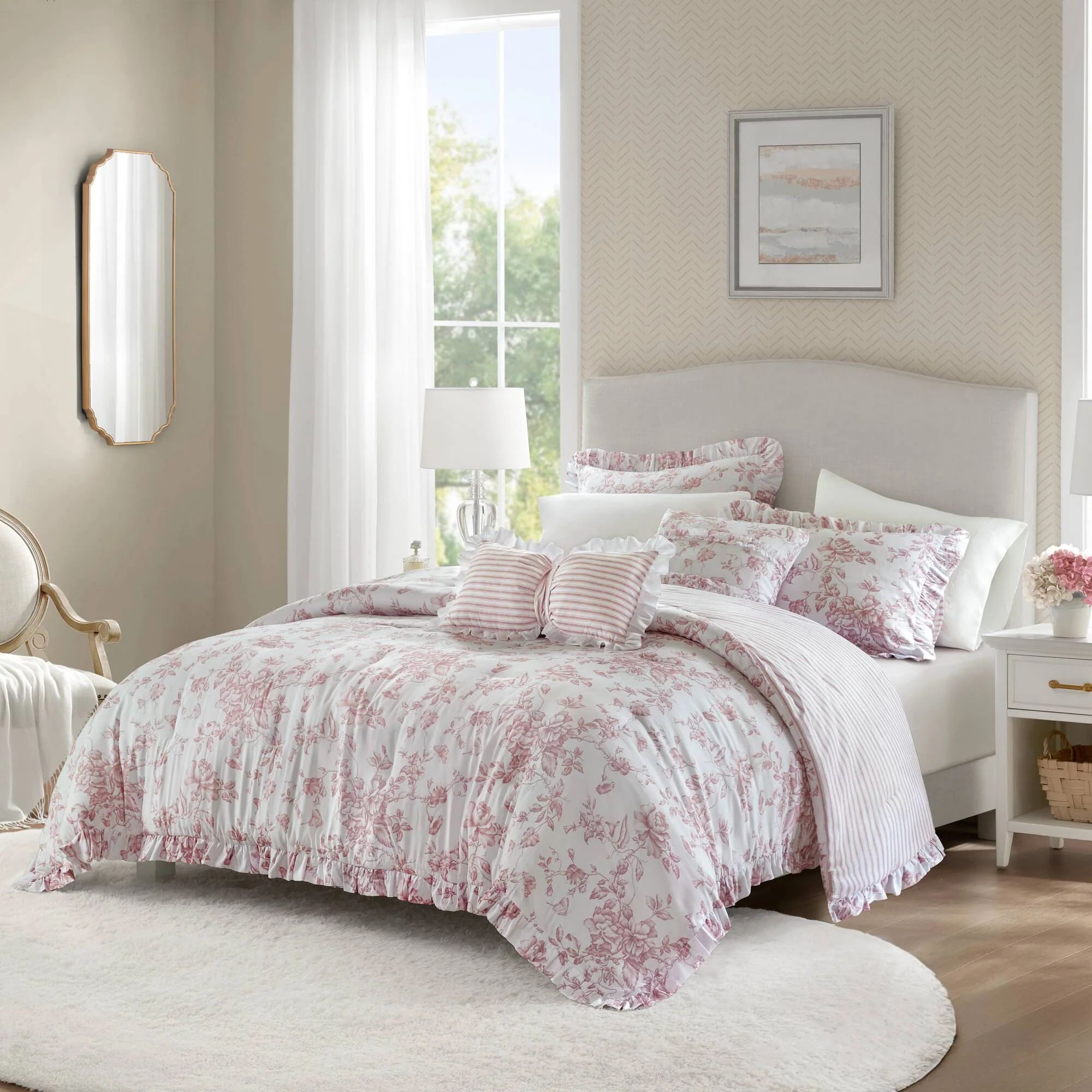 Adele 5-Piece Comforter Set with Decorative Pillows - Image 4