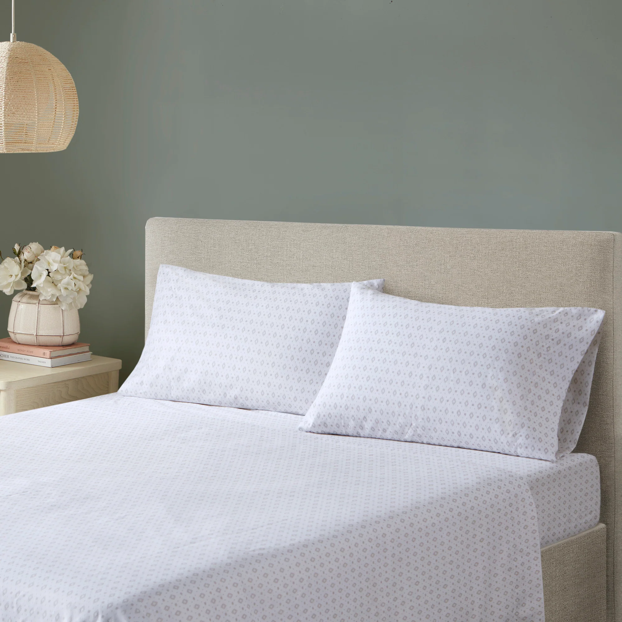 Alice Floral Comforter Set with Bed Sheets - Image 6