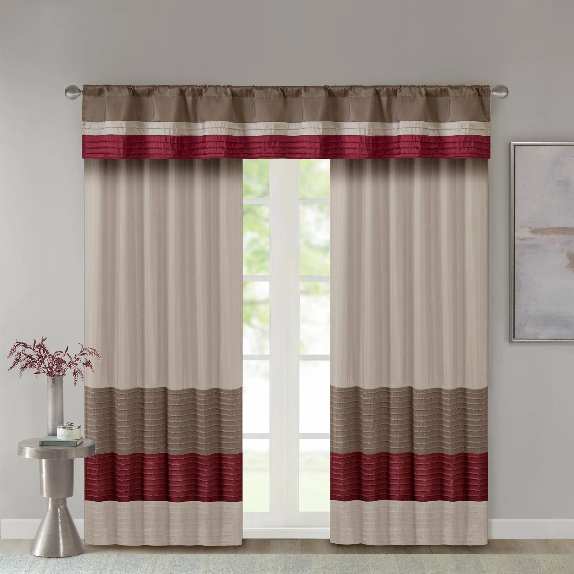 Amherst Polyoni Pintuck Valance - Image 14