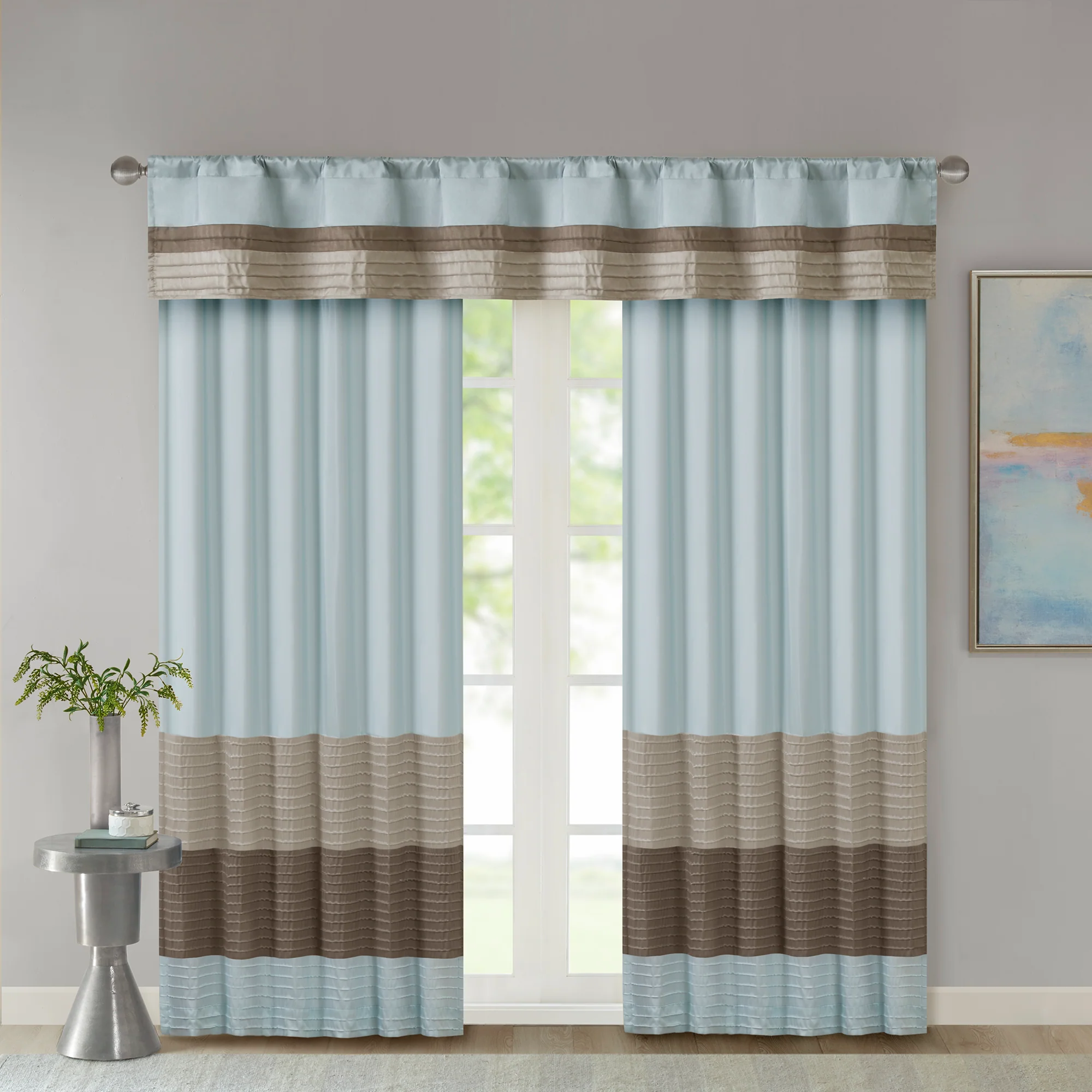Amherst Polyoni Pintuck Valance - Image 30