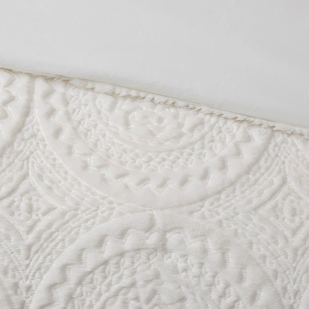 Arya Embroidered Medallion Faux Fur Ultra Plush Comforter Mini Set - Image 33