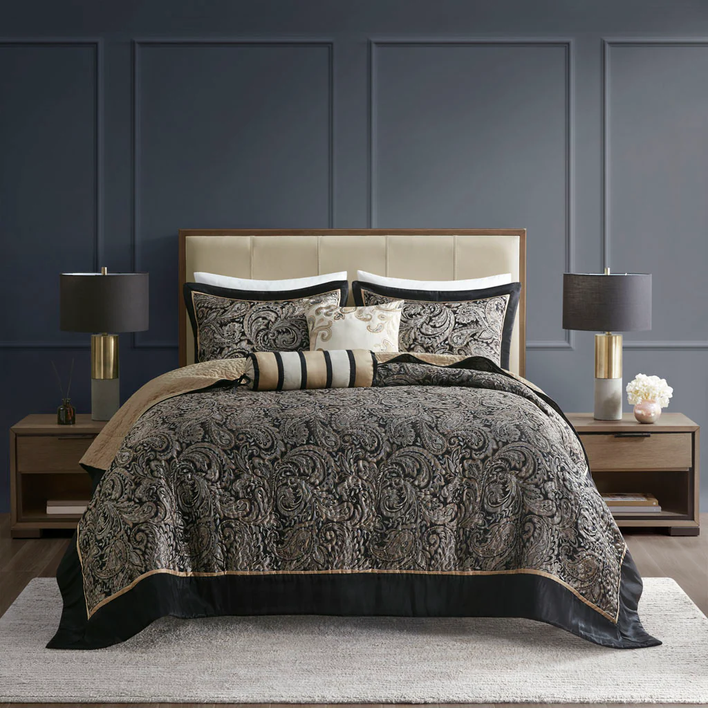 Aubrey 5-Piece Jacquard Bedspread Set with Throw Pillows - Image 12