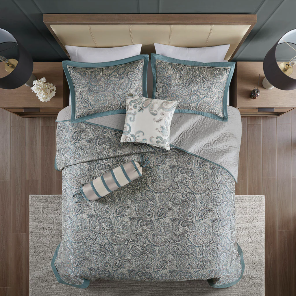 Aubrey 5-Piece Jacquard Bedspread Set with Throw Pillows - Image 19