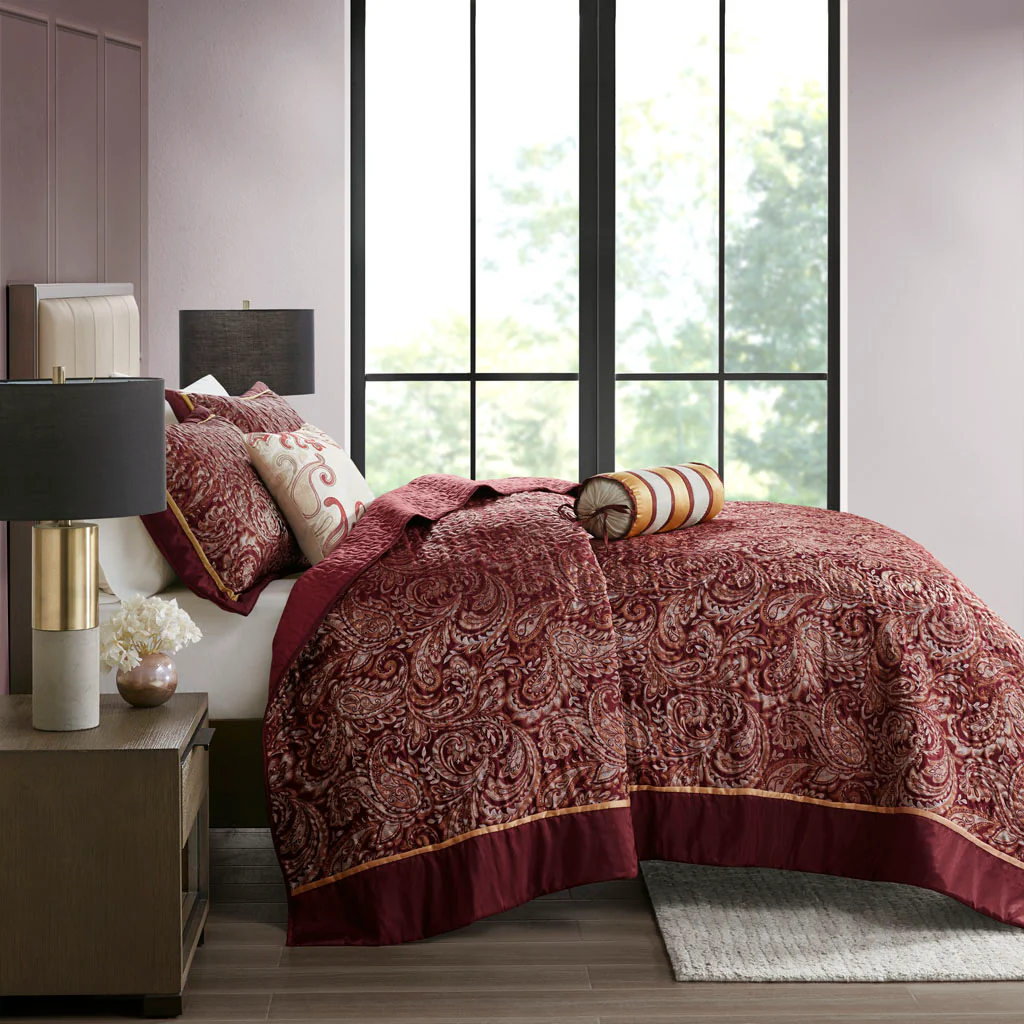 Aubrey 5-Piece Jacquard Bedspread Set with Throw Pillows - Image 21