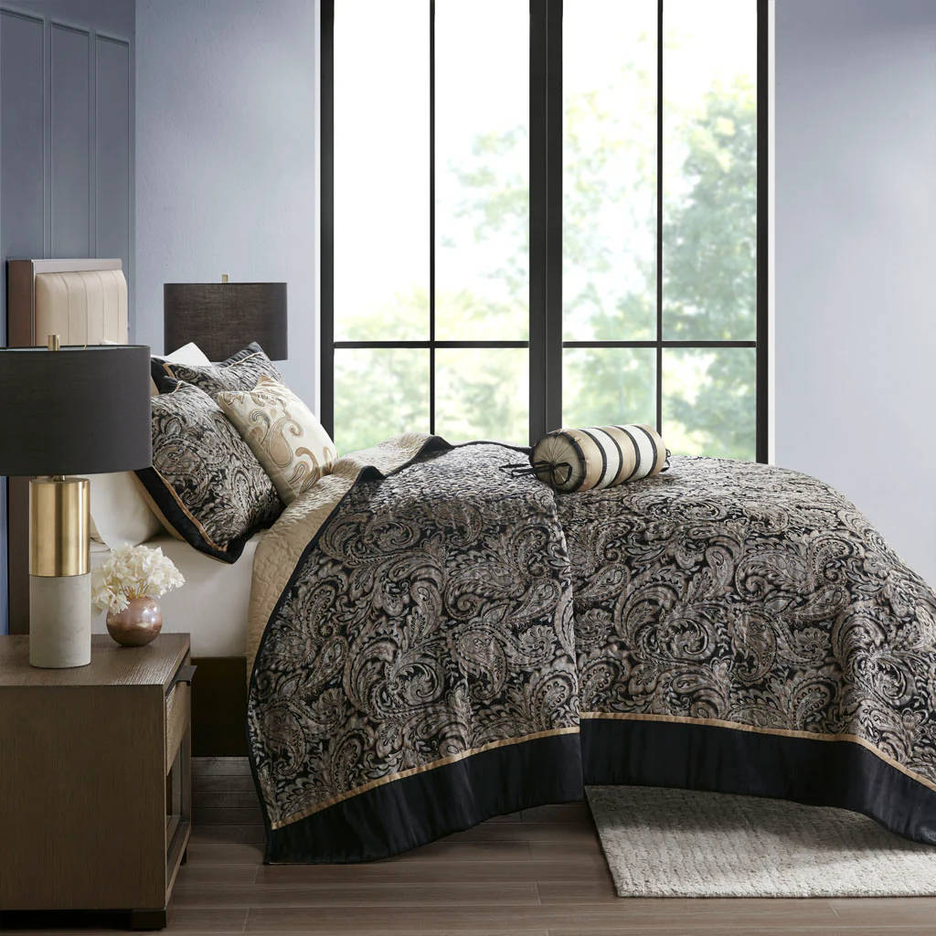 Aubrey 5-Piece Jacquard Bedspread Set with Throw Pillows - Image 22