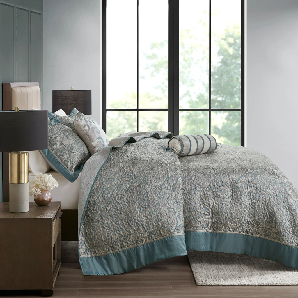 Aubrey 5-Piece Jacquard Bedspread Set with Throw Pillows - Image 24