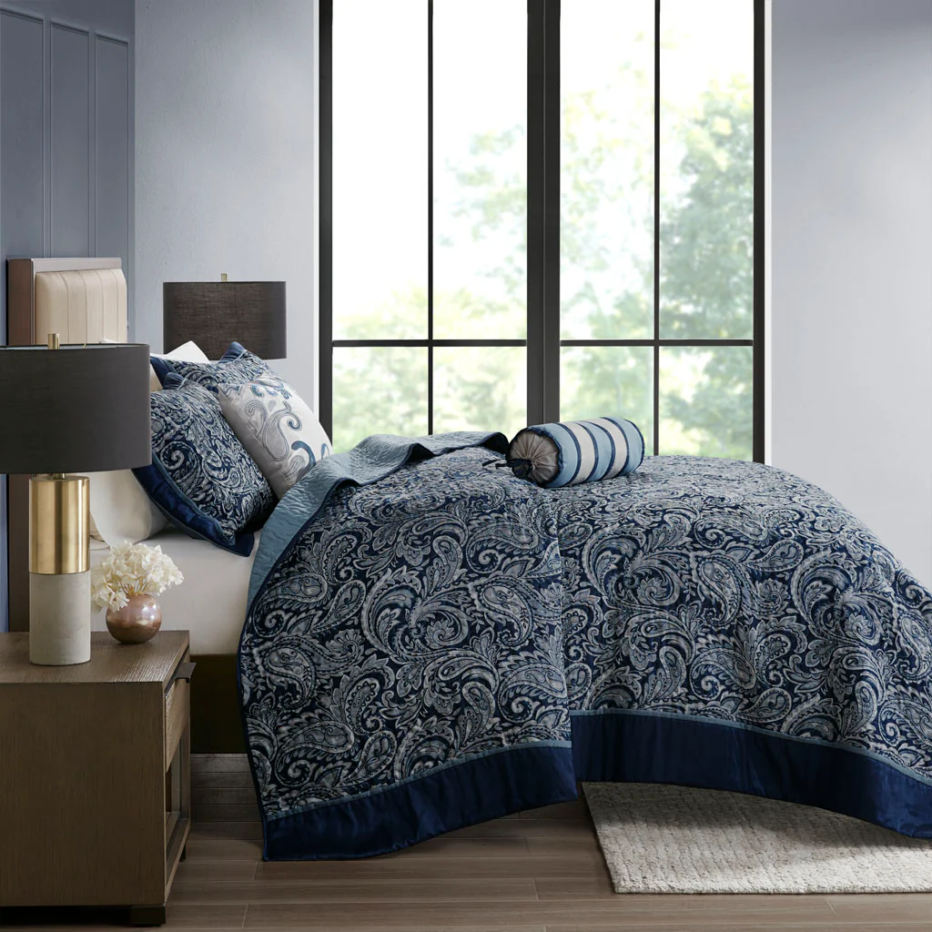 Aubrey 5-Piece Jacquard Bedspread Set with Throw Pillows - Image 25
