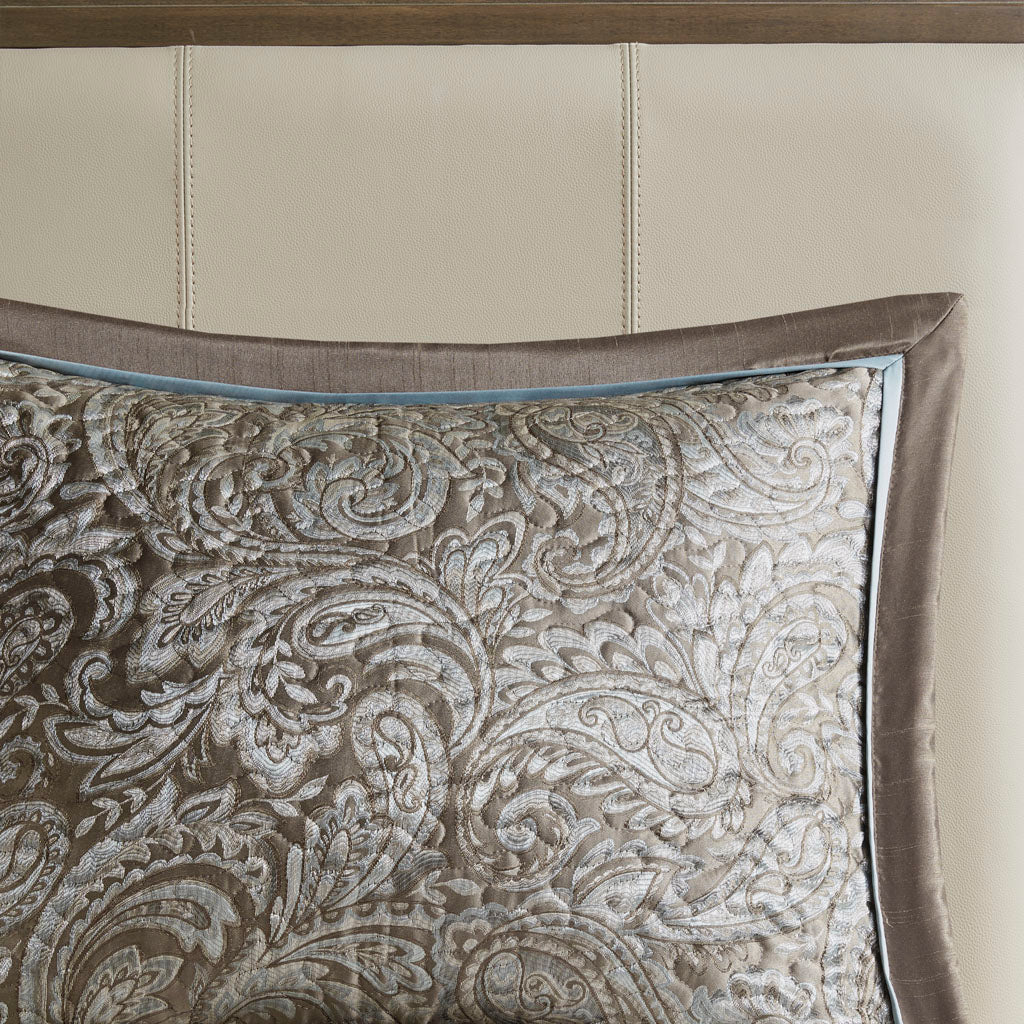Aubrey 5-Piece Jacquard Bedspread Set with Throw Pillows - Image 37