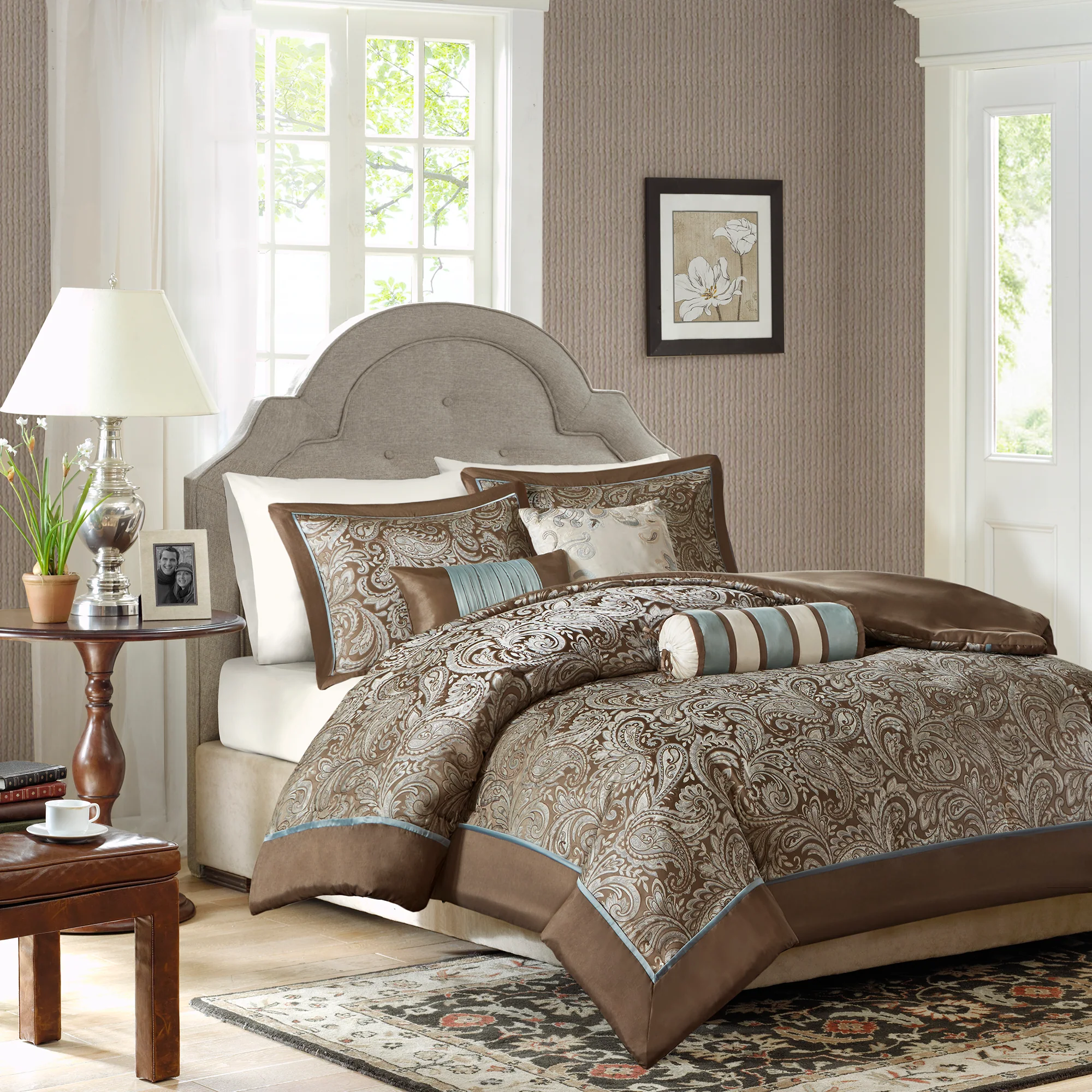 Aubrey 6-Piece Duvet Cover Set - Image 2
