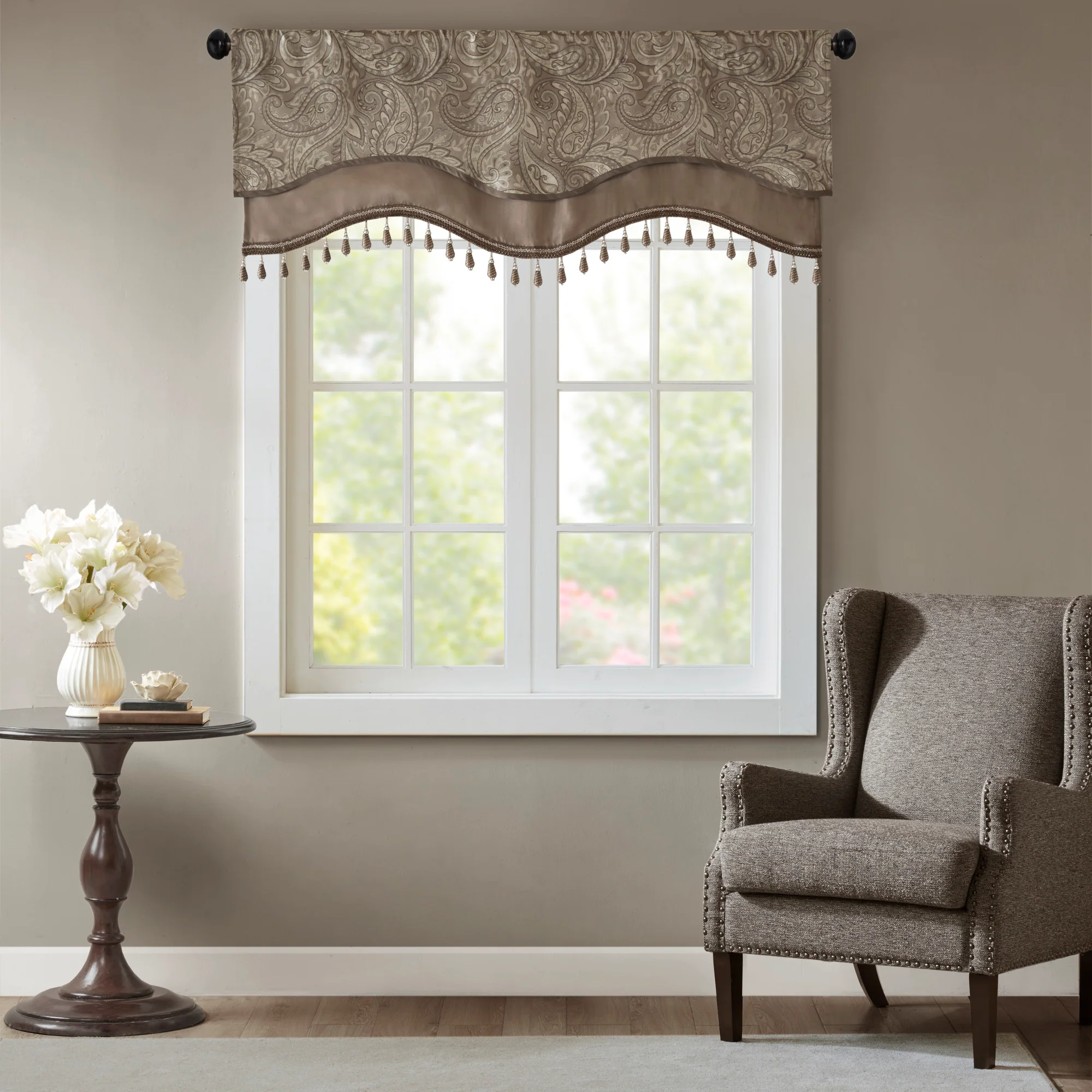 Aubrey Jacquard Window Rod Pocket Valance With Beads - Image 4