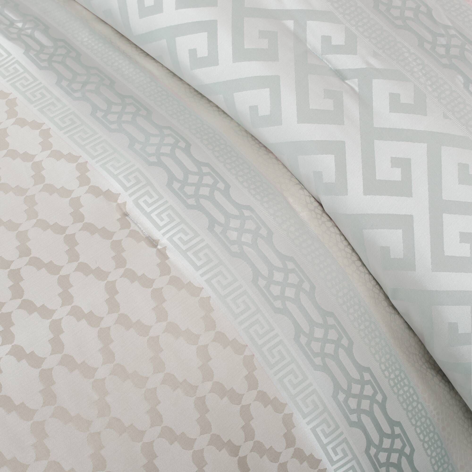 Bennett 7-Piece Comforter Set - Image 6