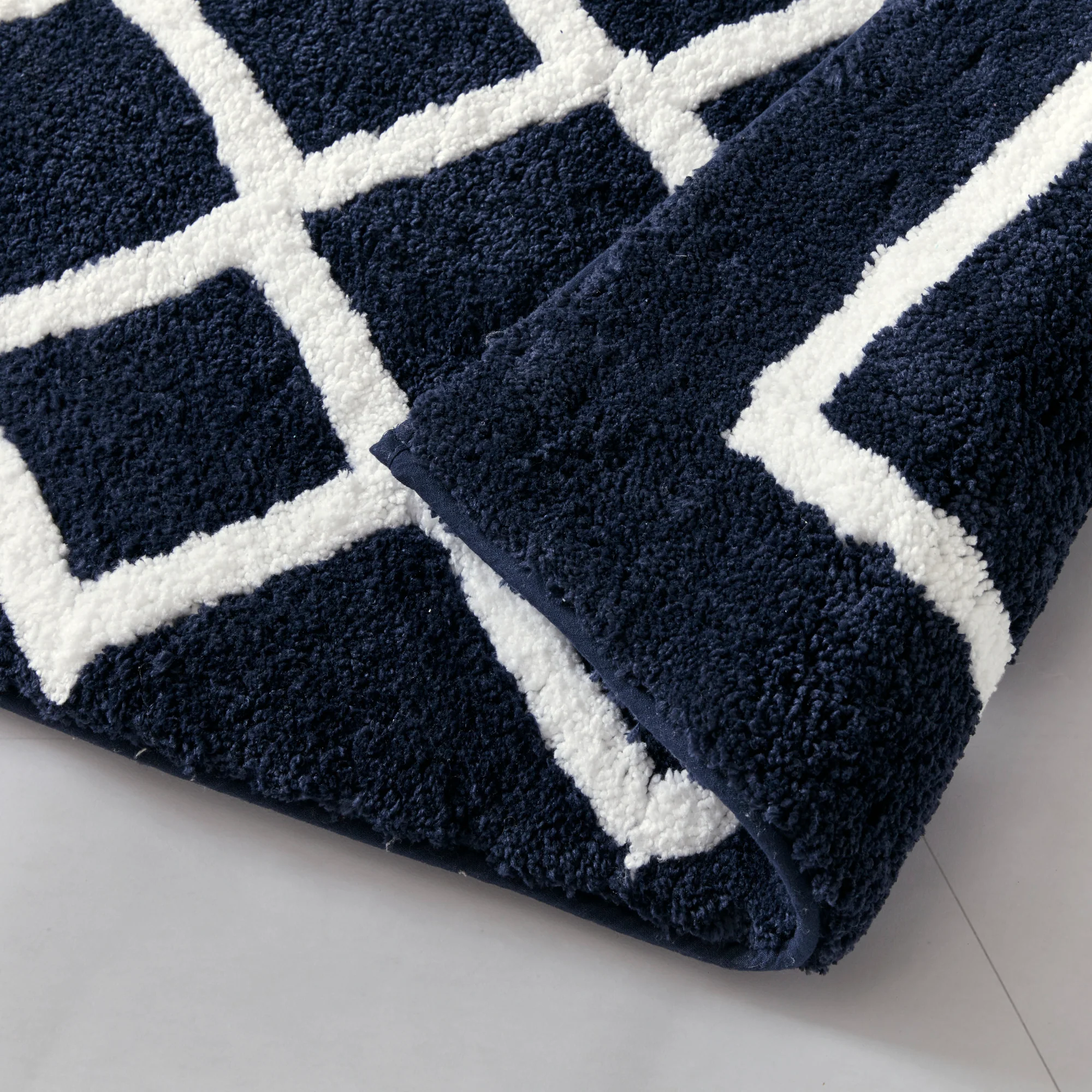 Bittman Reversible High Pile Tufted Microfiber Bath Rug - Image 31