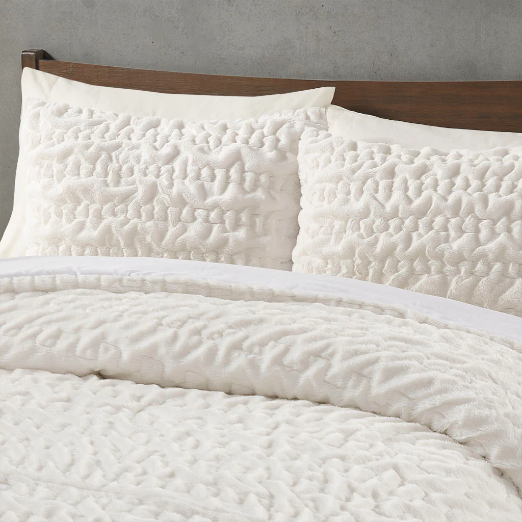 Blair Ruched Fur Down Alternative Comforter Set - Image 18