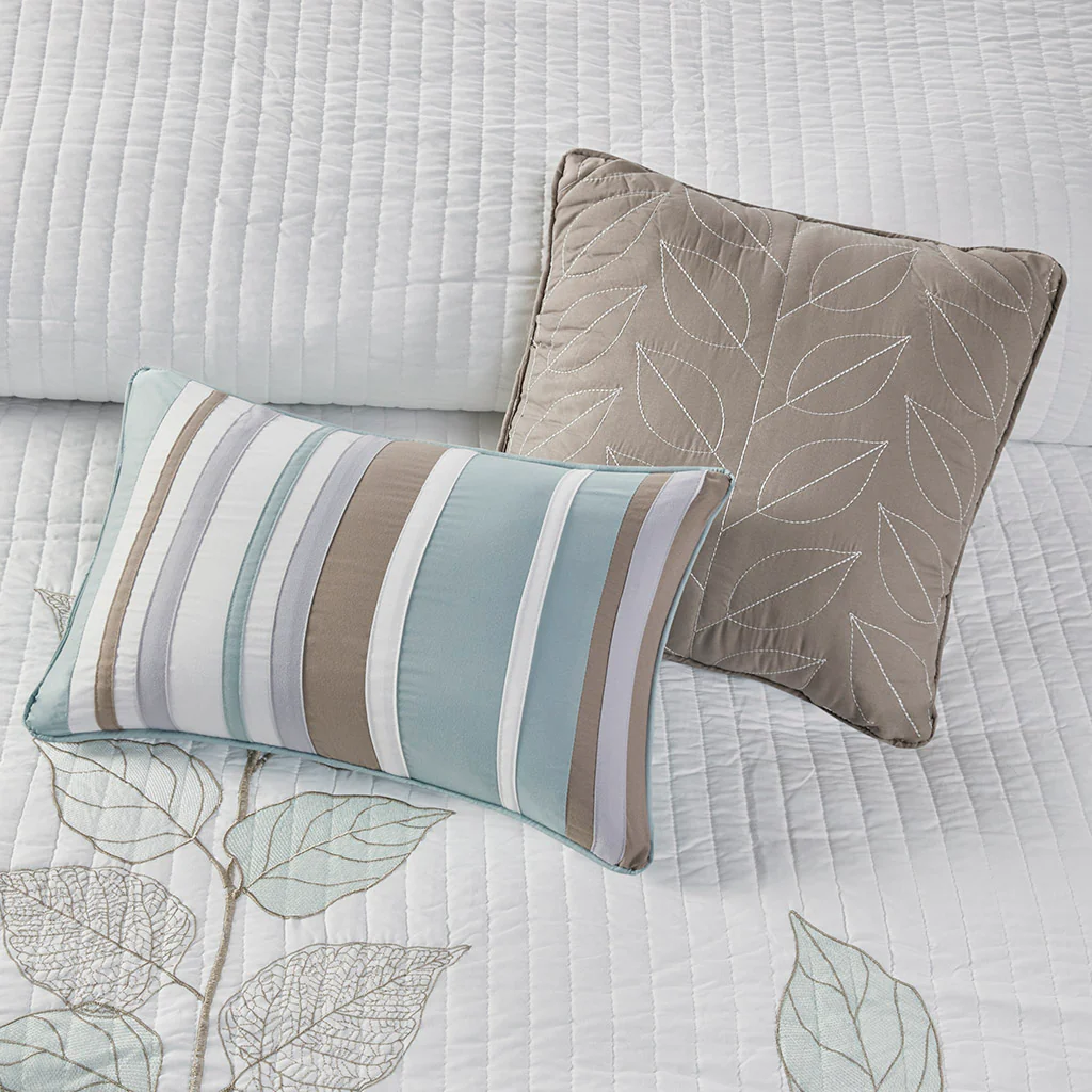 Caelie 6-Piece Embroidered Quilt Set with Throw Pillows - Image 13