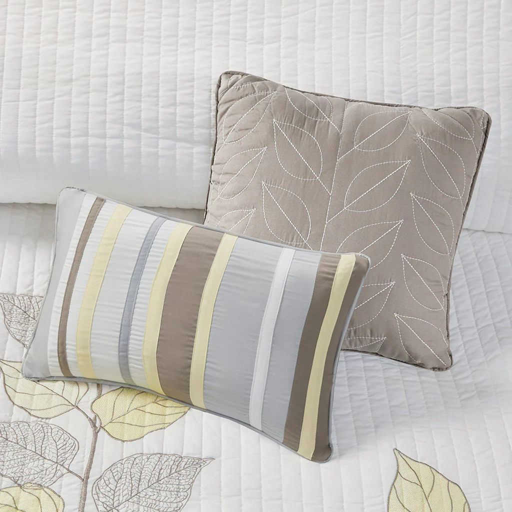 Caelie 6-Piece Embroidered Quilt Set with Throw Pillows - Image 14