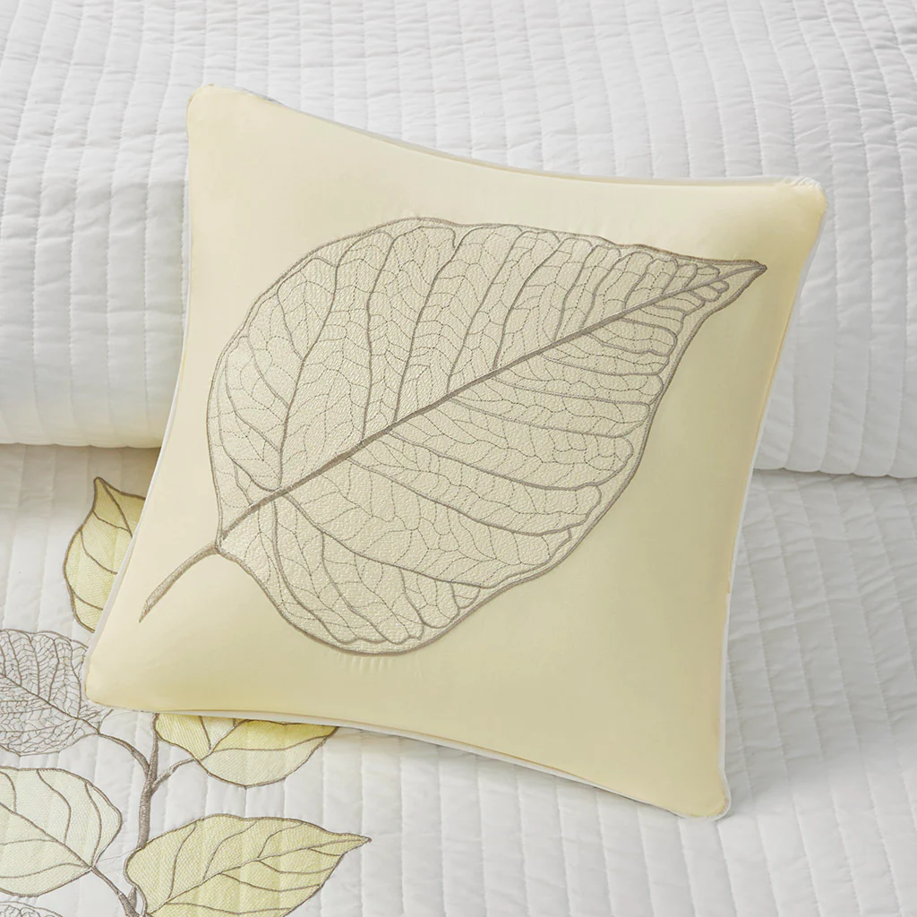 Caelie 6-Piece Embroidered Quilt Set with Throw Pillows - Image 16