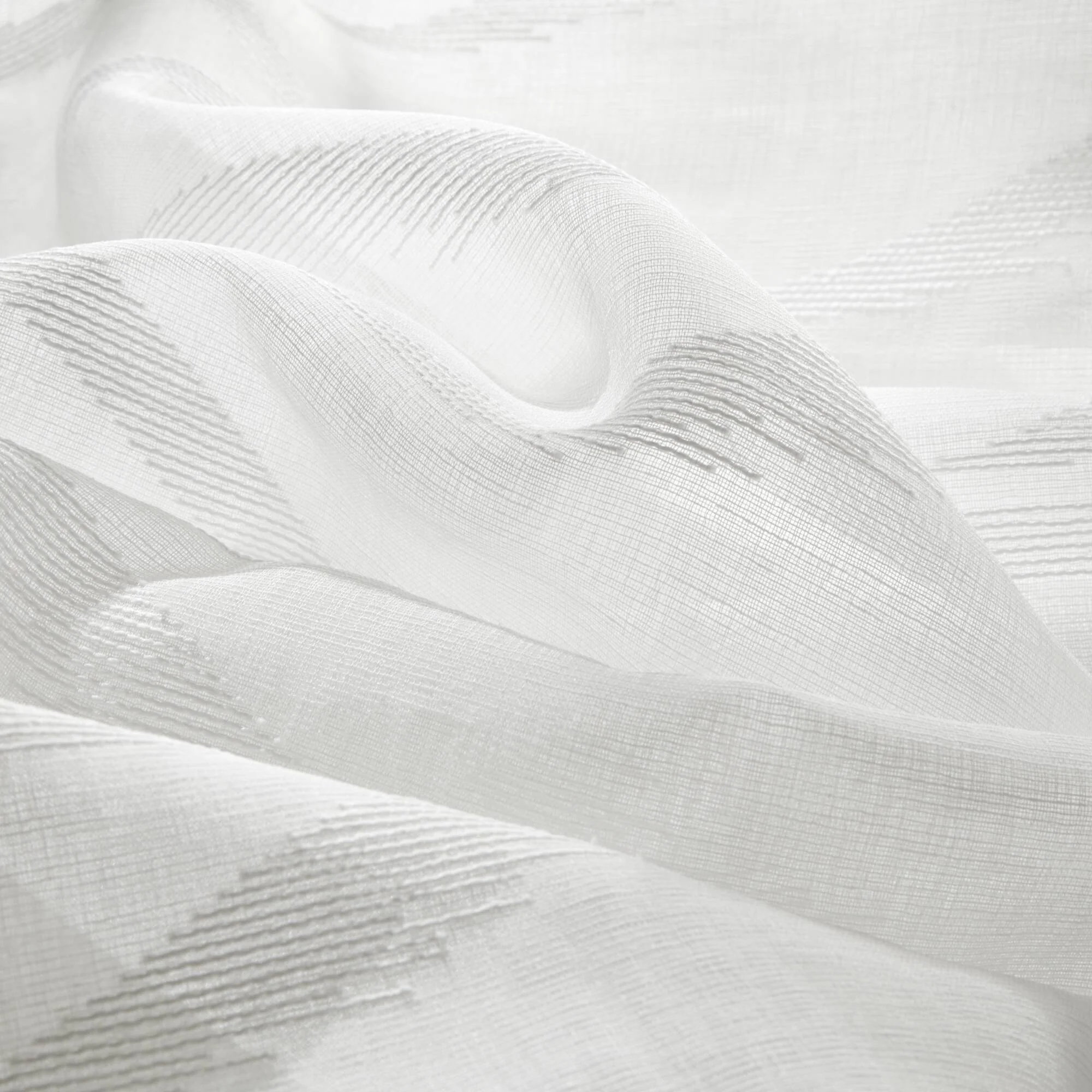 Candice Sheer Shower Curtain - Image 3