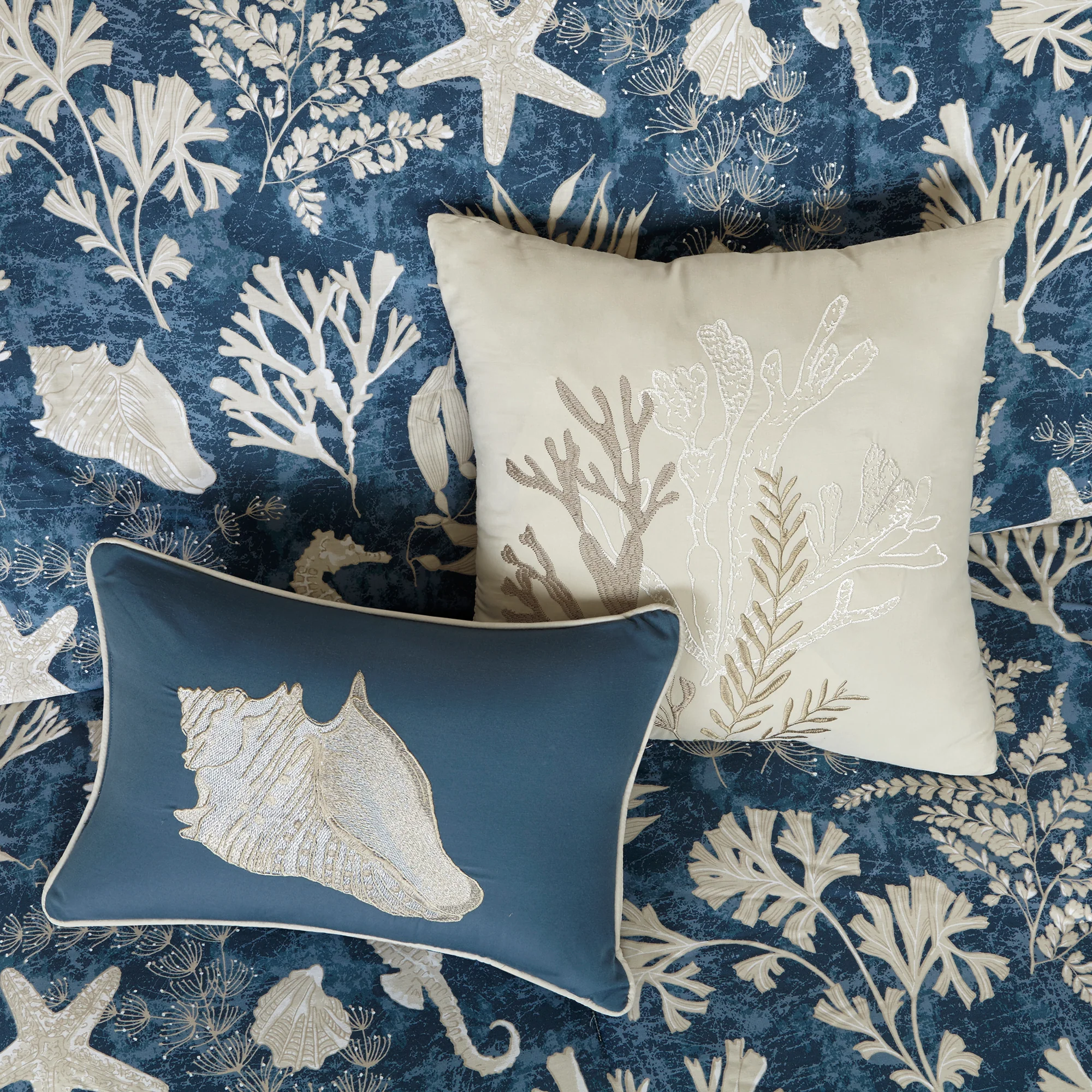 Cape Cod 7-Piece Cotton Sateen Comforter Set - Image 4