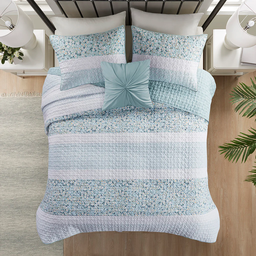 Caralie 4-Piece Seersucker Quilt Set with Throw Pillow - Image 18