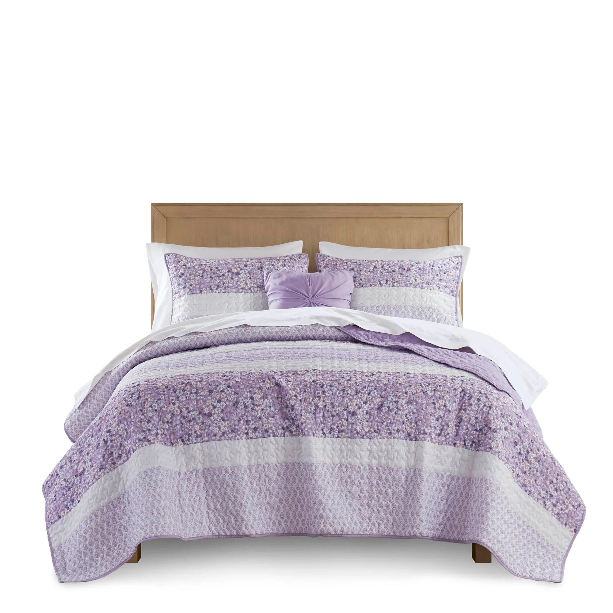 Caralie 4-Piece Seersucker Quilt Set with Throw Pillow - Image 44