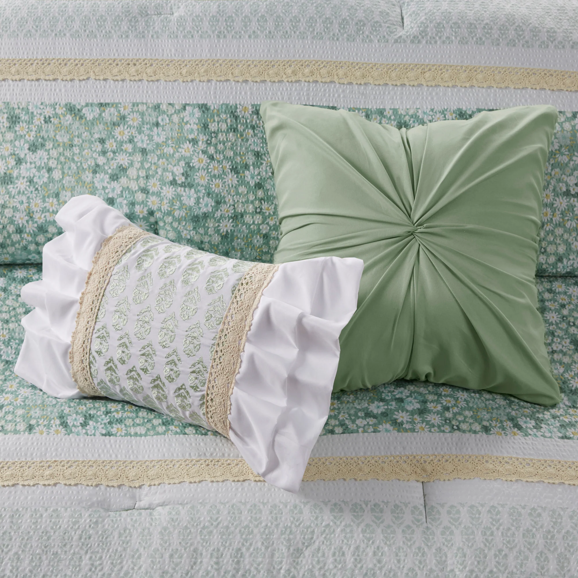 Caralie 5-Piece Seersucker Comforter Set with Throw Pillows - Image 21