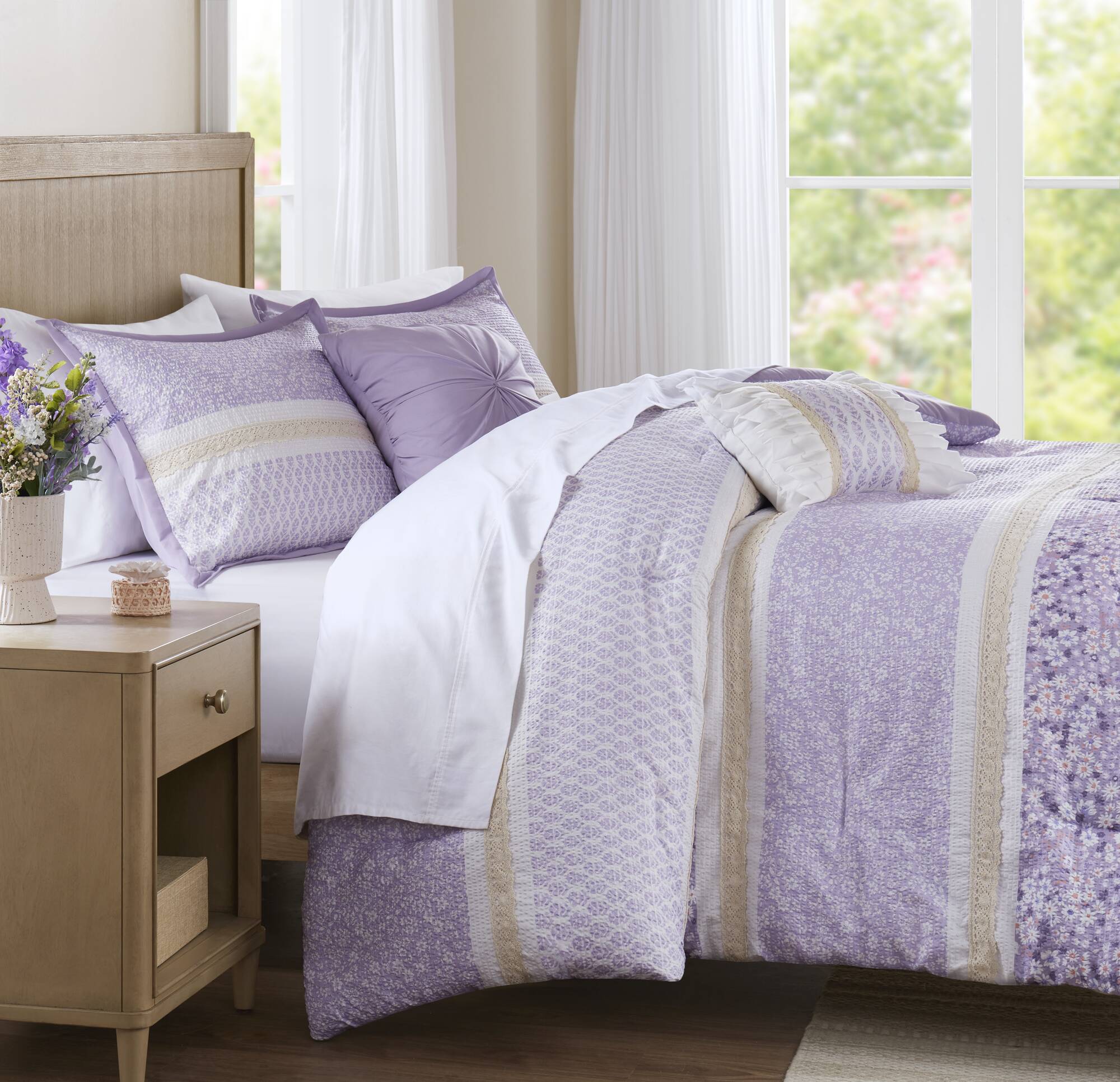 Caralie 5-Piece Seersucker Comforter Set with Throw Pillows - Image 36