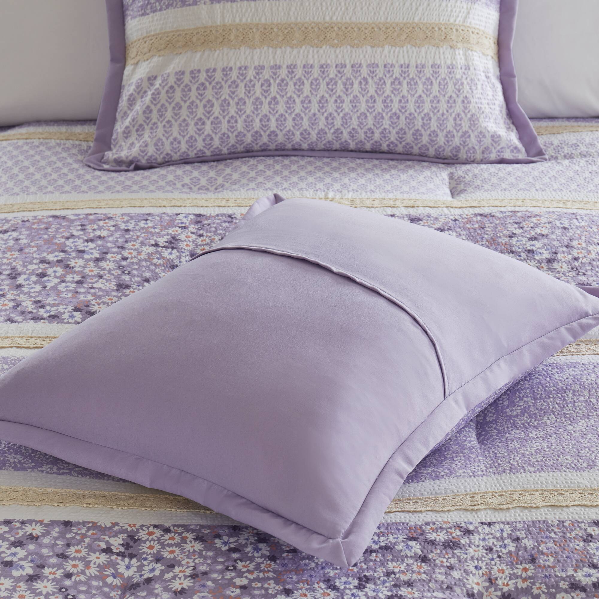 Caralie 5-Piece Seersucker Comforter Set with Throw Pillows - Image 39