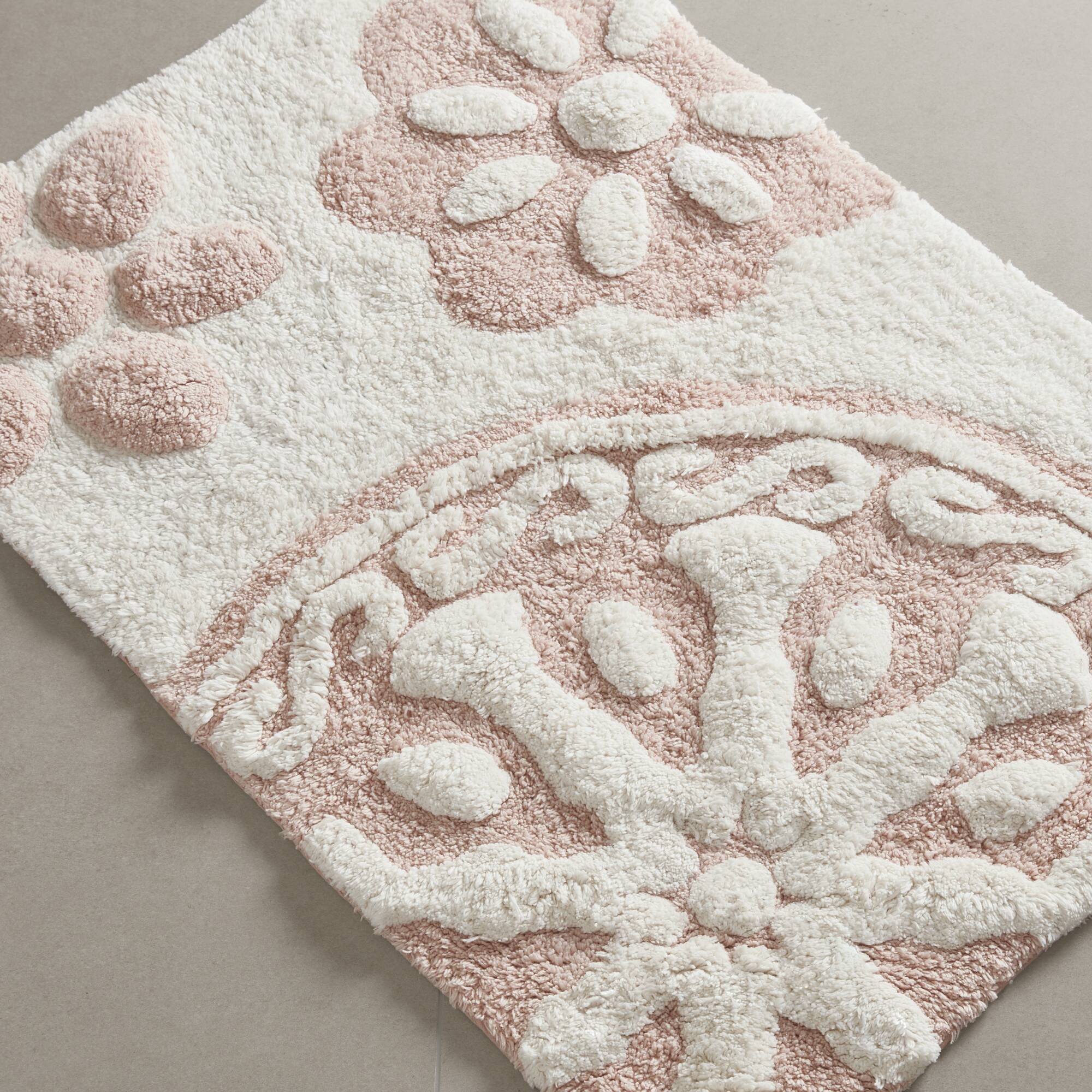 Casablanca Medallion Cotton Tufted Bath Rug - Image 29