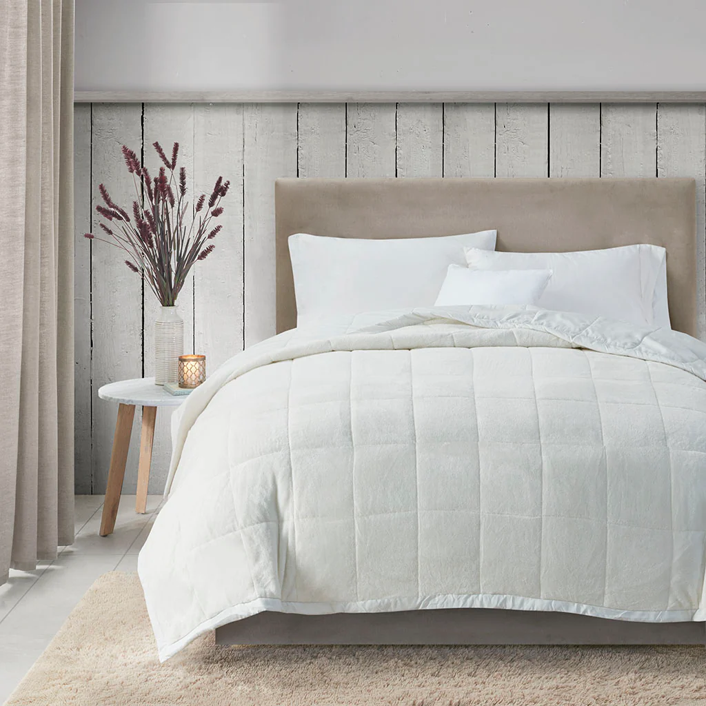 Coleman Reversible HeiQ Smart Temperature Down Alternative Blanket - Image 10
