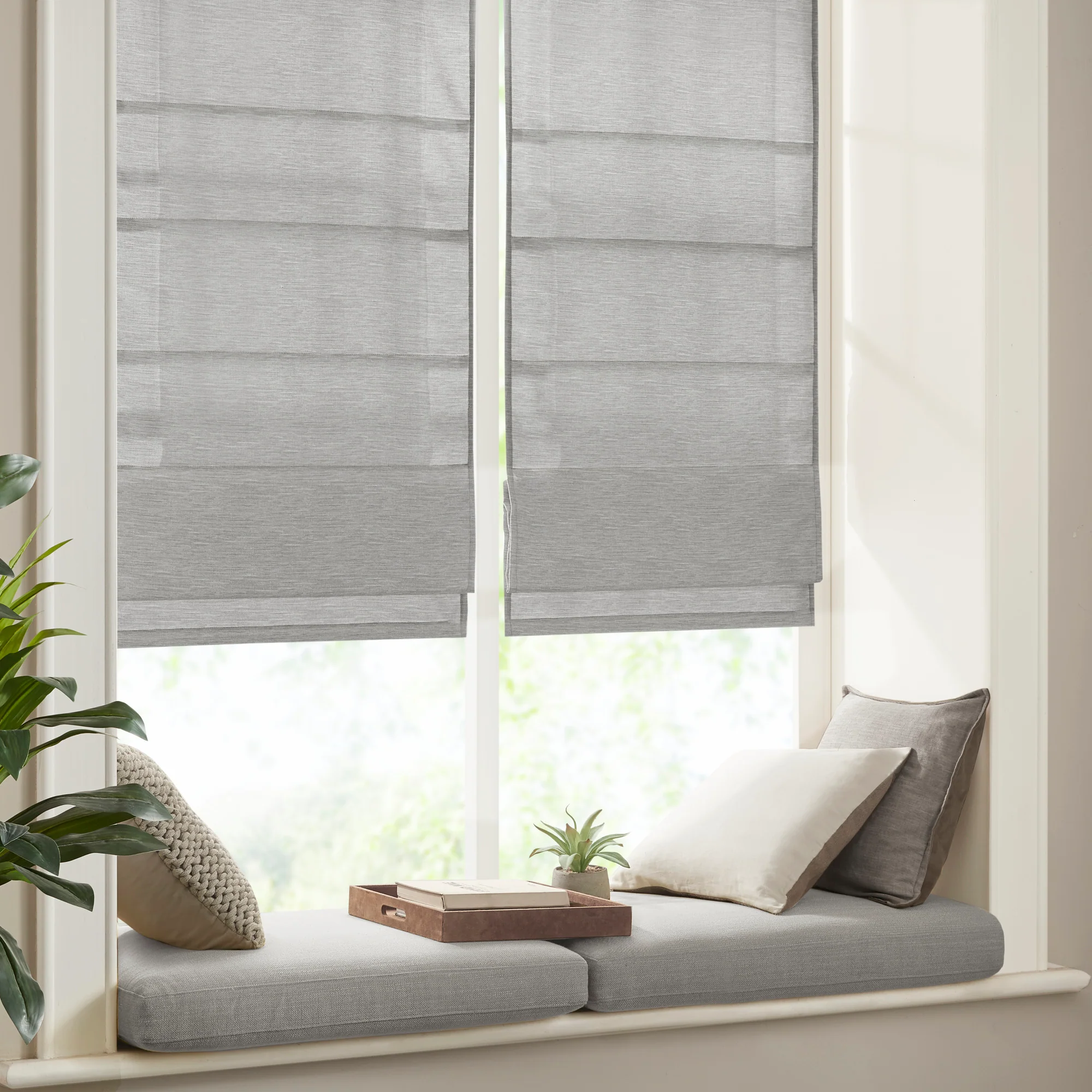 Como Printed Faux Silk Room Darkening Cordless Roman Shade - Image 9