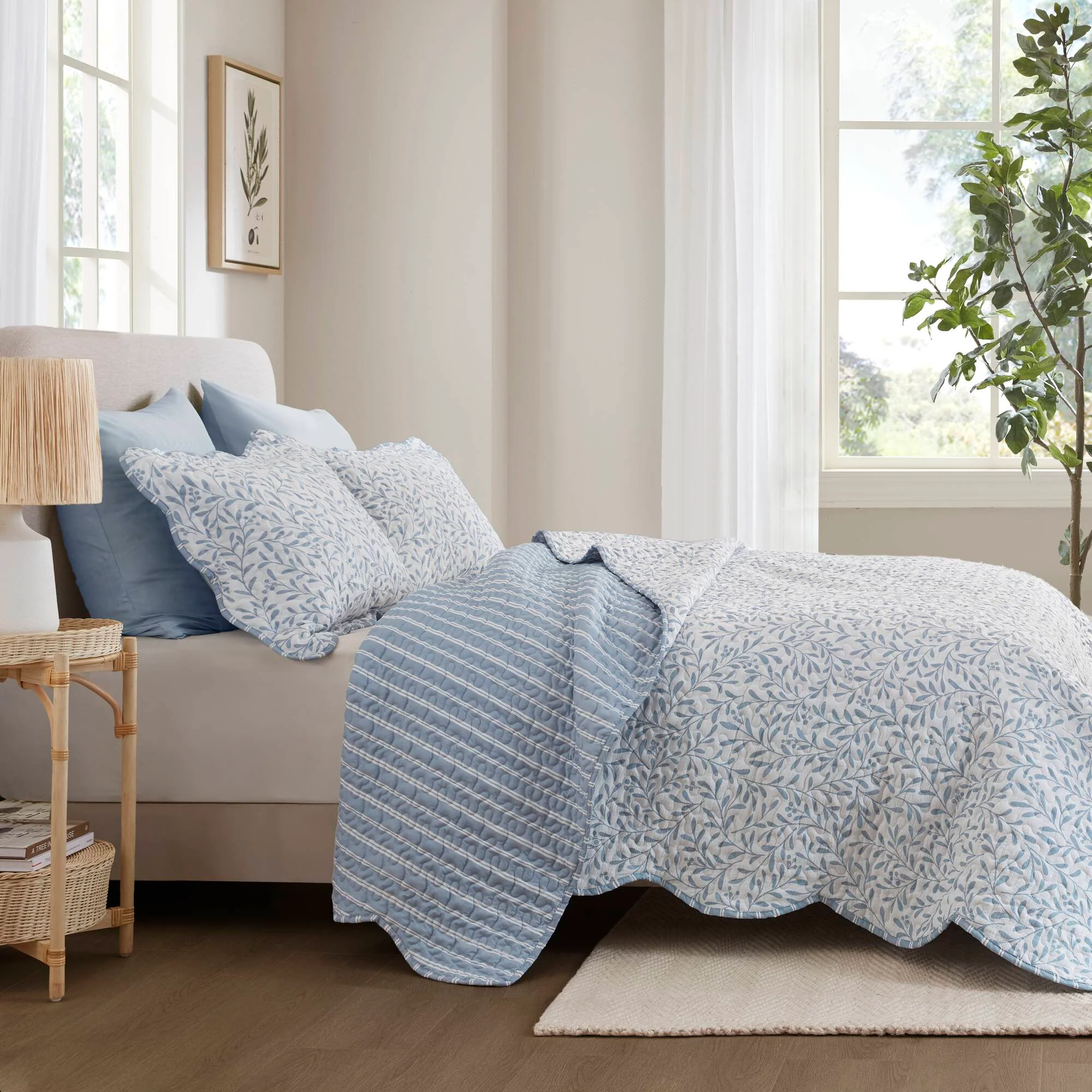 Darcy 3-Piece Print Quilt Set - Image 20