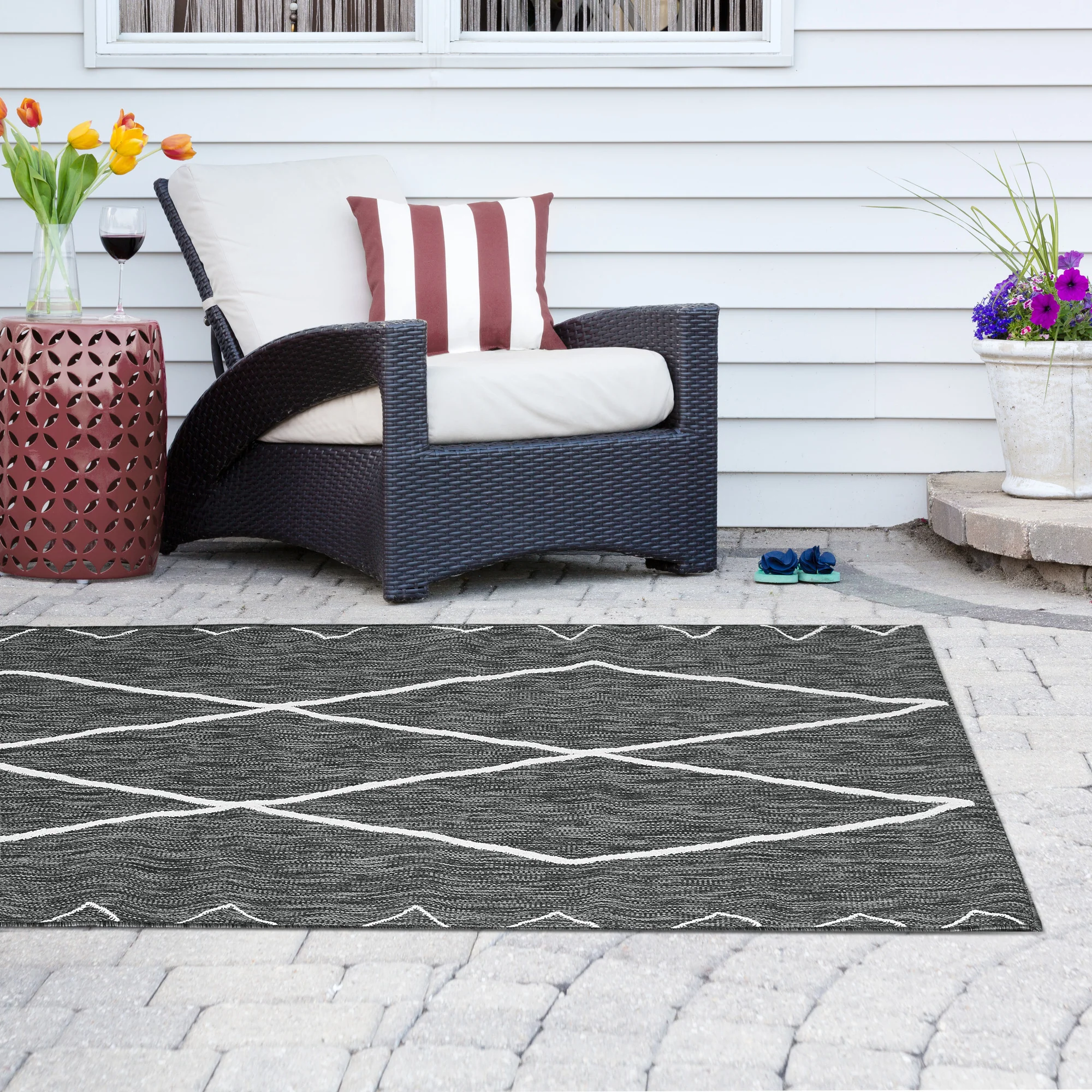Darya Moroccan Indoor/Outdoor Rug - Image 7