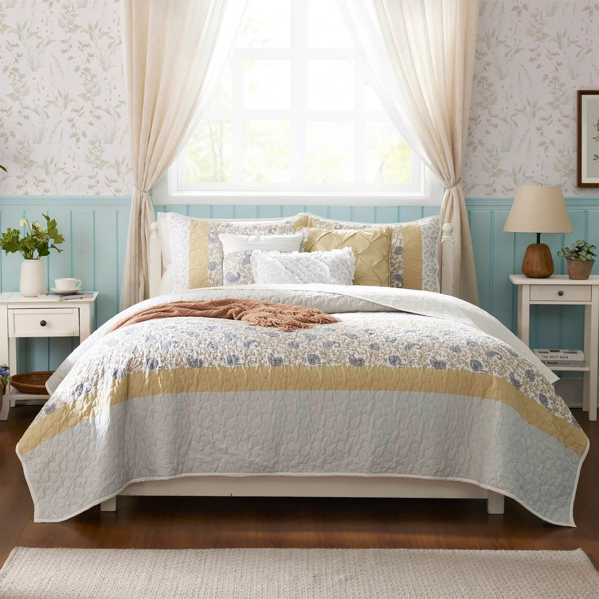 Dawn 6-Piece Cotton Percale Quilt Set with Throw Pillows - Image 4
