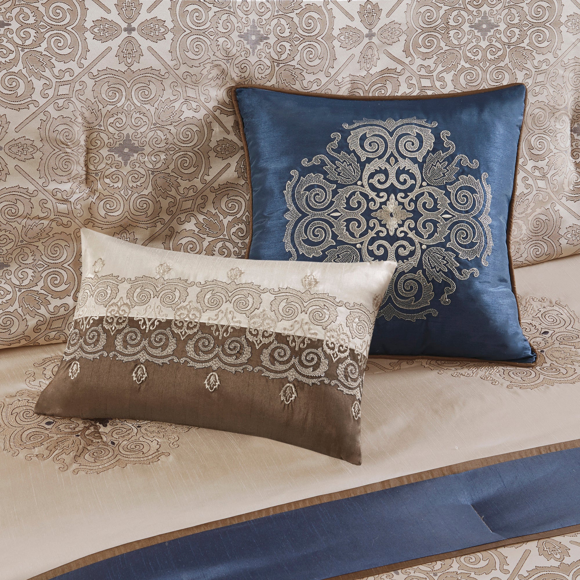 Delaney 24-Piece Room In a Bag - Image 21