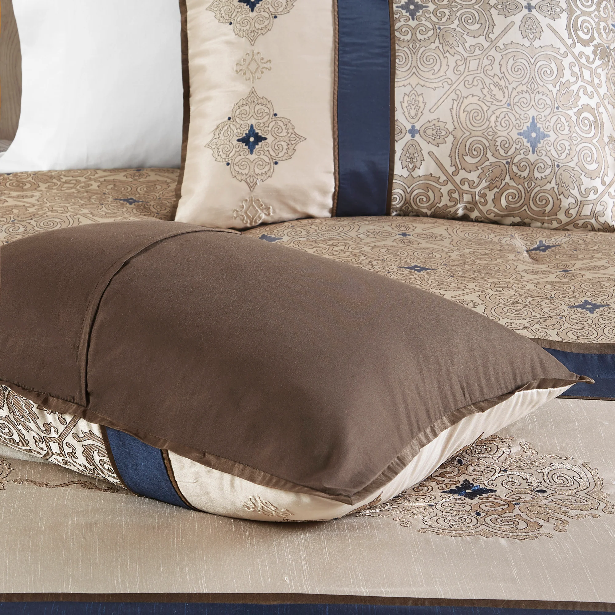 Delaney 24-Piece Room In a Bag - Image 25