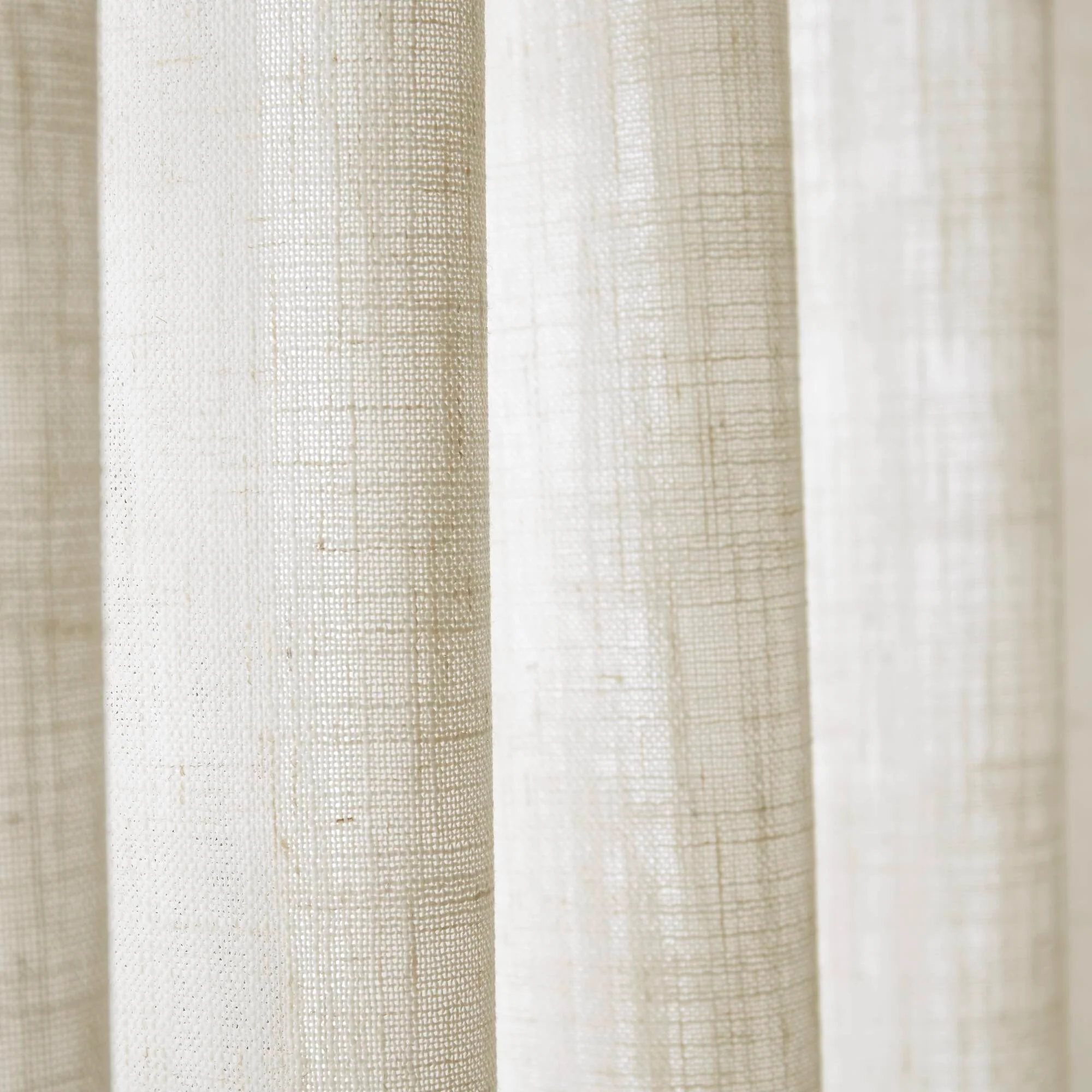 Emery 300gsm Poly Linen with 7 Pinch Pleat per Piece - Image 32