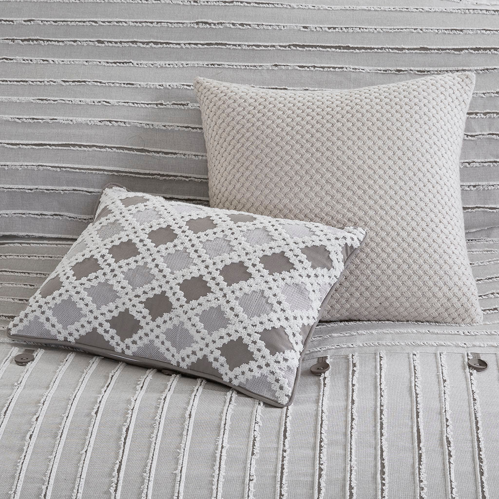 Essence Oversized Cotton Clipped Jacquard Comforter Set with Euro Shams and Throw Pillows - Image 13