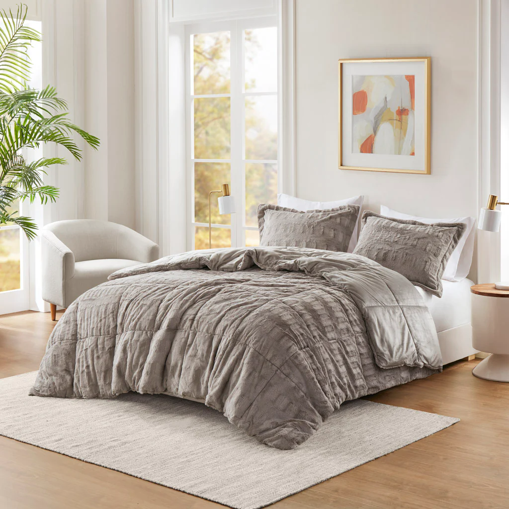 Gia Back Print Long Fur Comforter Mini Set - Image 7