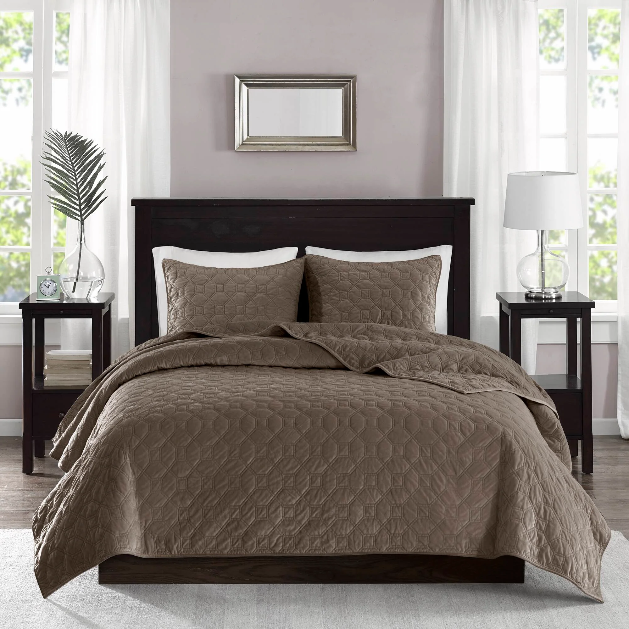 Harper 3-Piece Velvet Quilt Set - Image 15