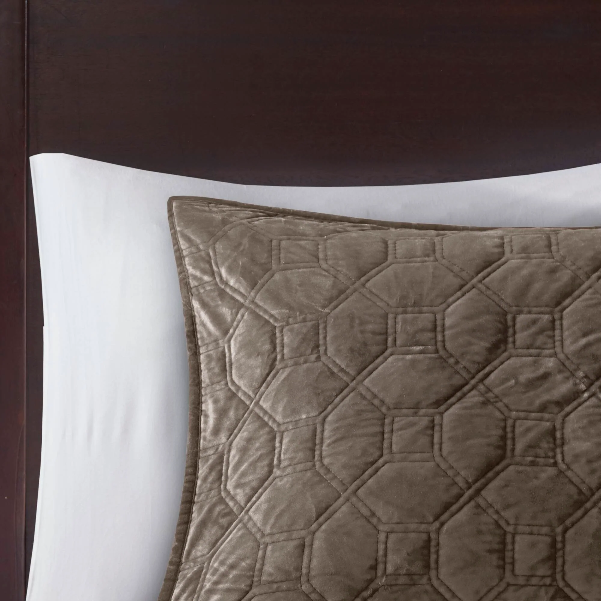 Harper 3-Piece Velvet Quilt Set - Image 20