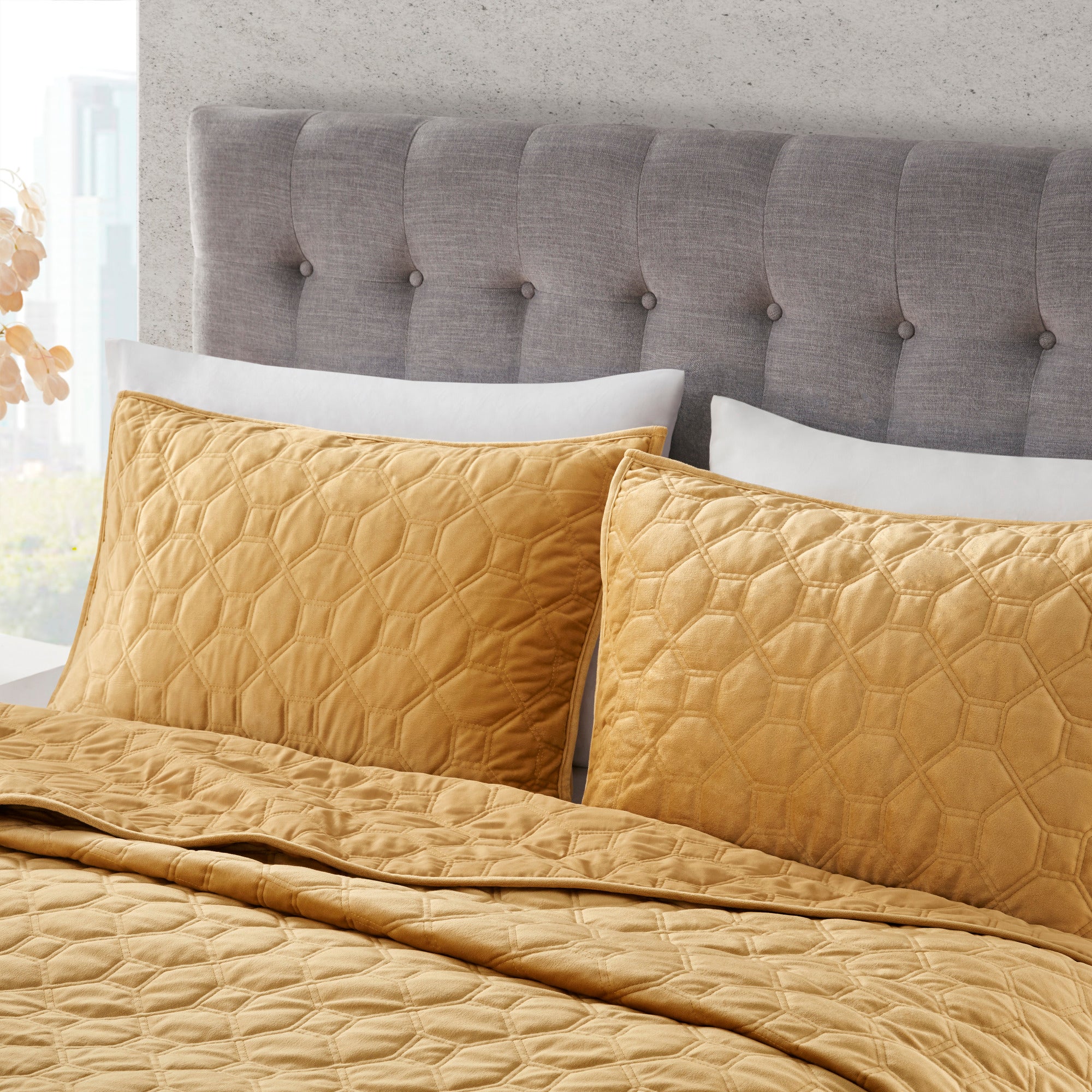 Harper 3-Piece Velvet Quilt Set - Image 49