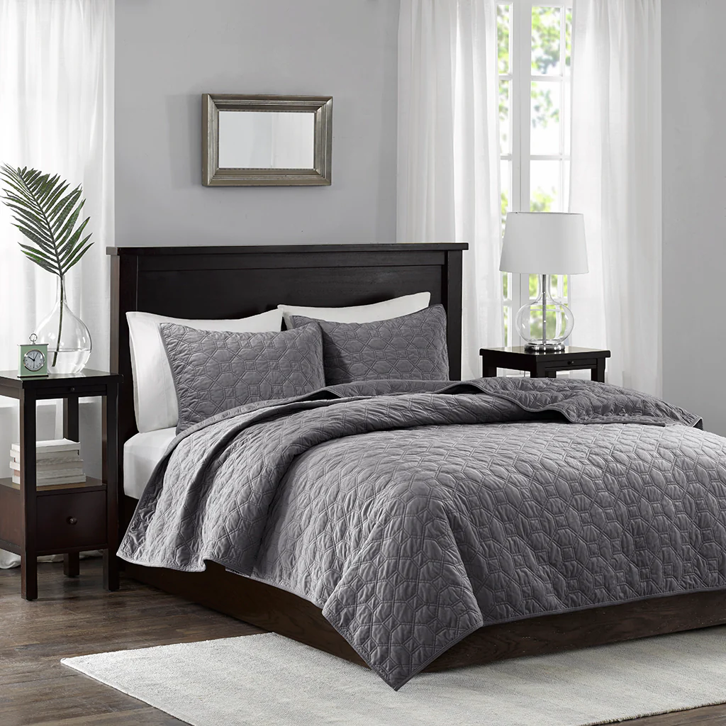 Harper 3-Piece Velvet Quilt Set - Image 61