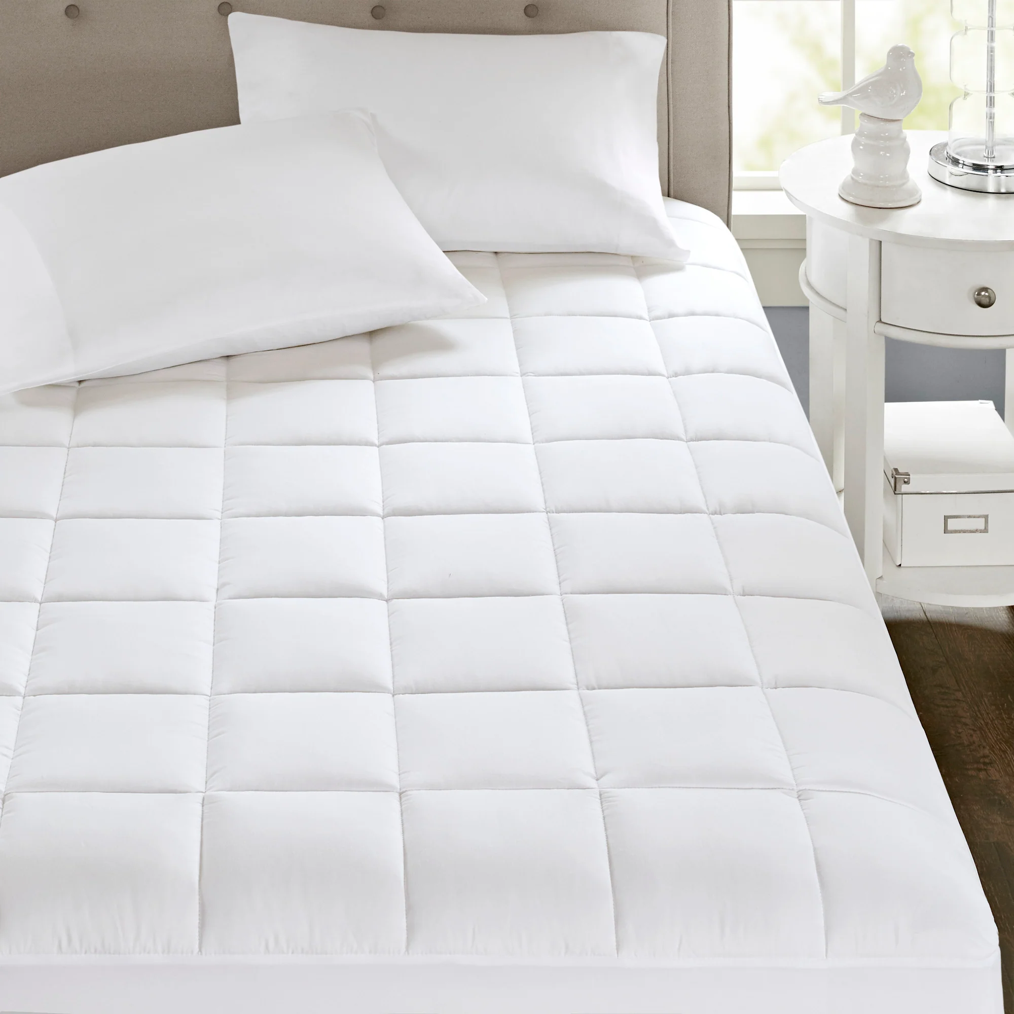 Highline 3M Microfiber Mattress Pad - Image 3