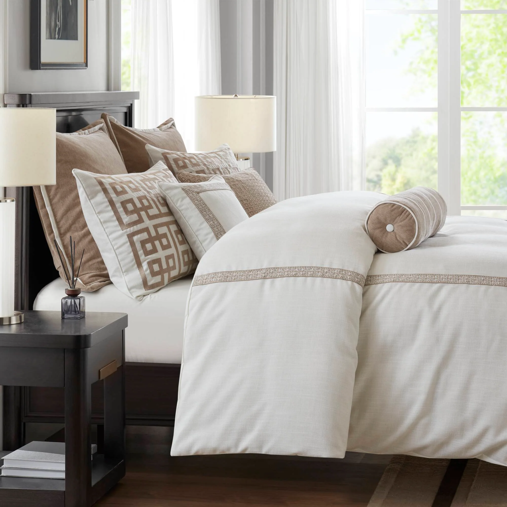 Jarvis Comforter 8-Piece Set - Image 19
