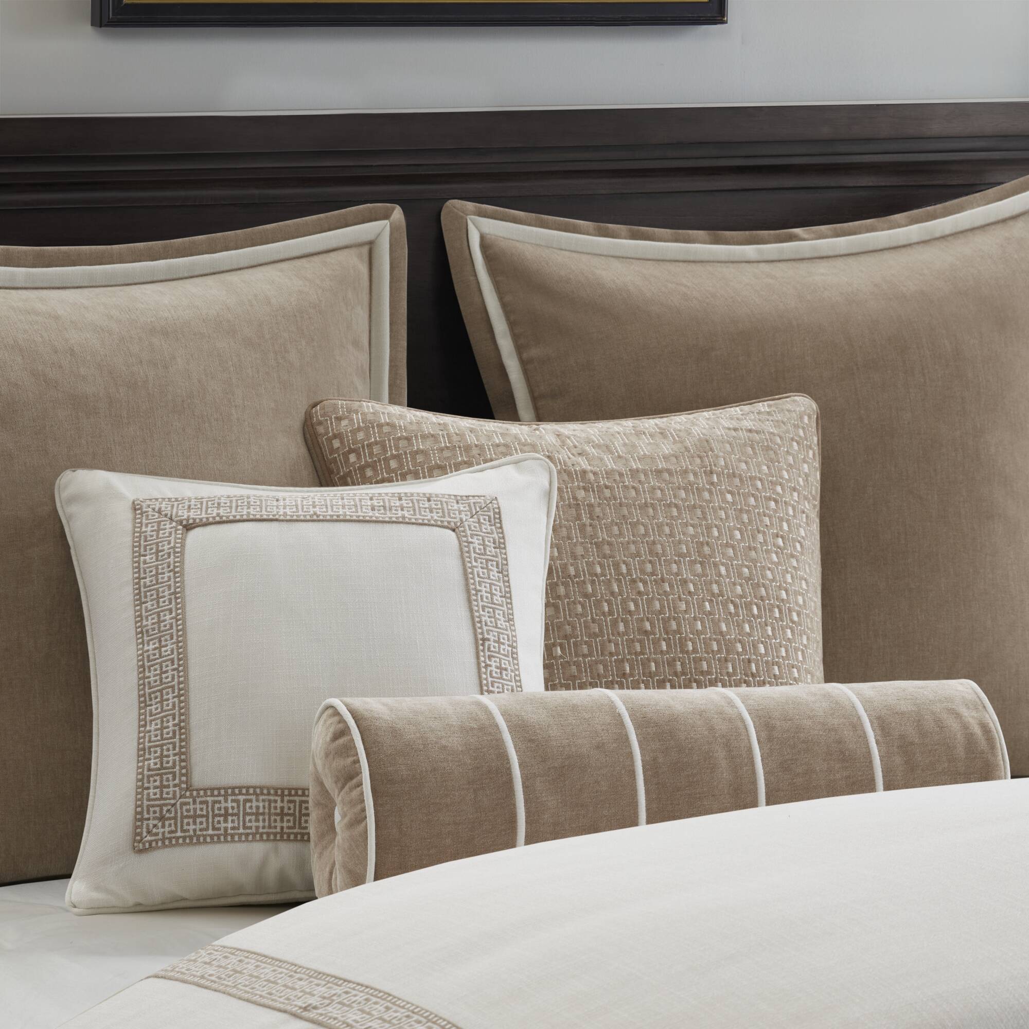 Jarvis Comforter 8-Piece Set - Image 20